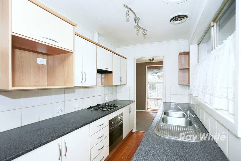 1 Churchill Crescent, Noble Park North, VIC 3174