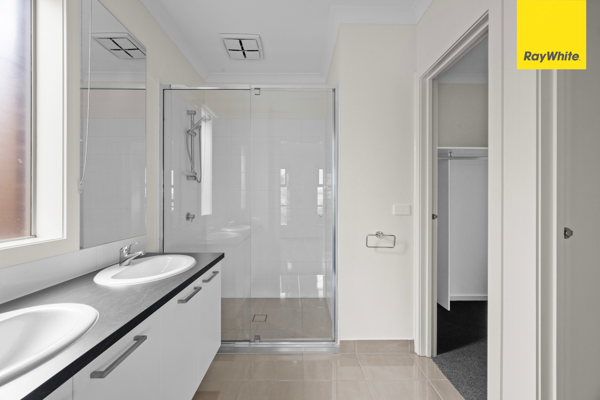 15 Treviso Street, FRASER RISE, VIC 3336