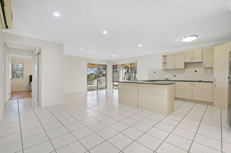 11 Fanning Court, Pacific Pines, QLD 4211