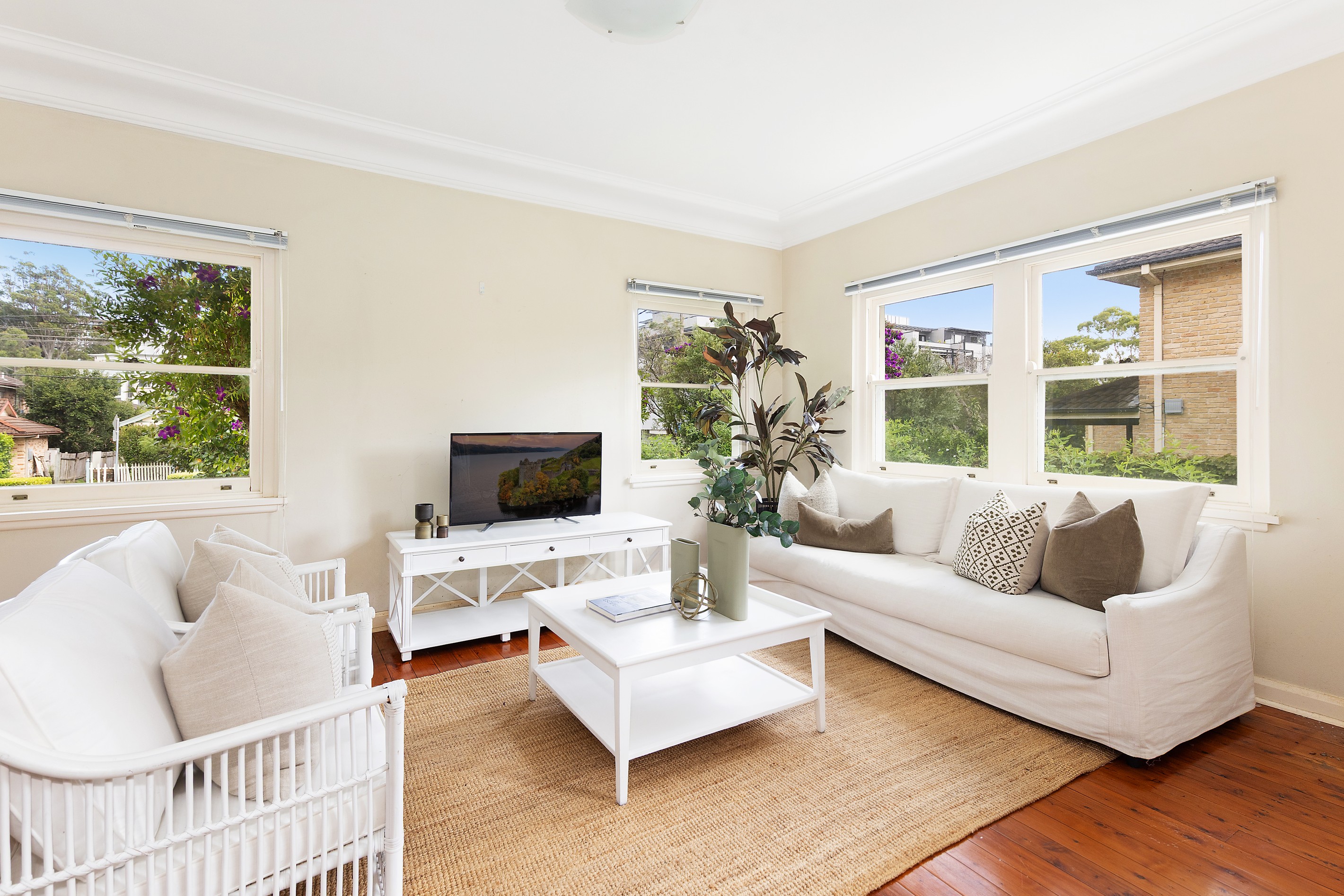 28 Balmoral Street, Waitara, NSW 2077