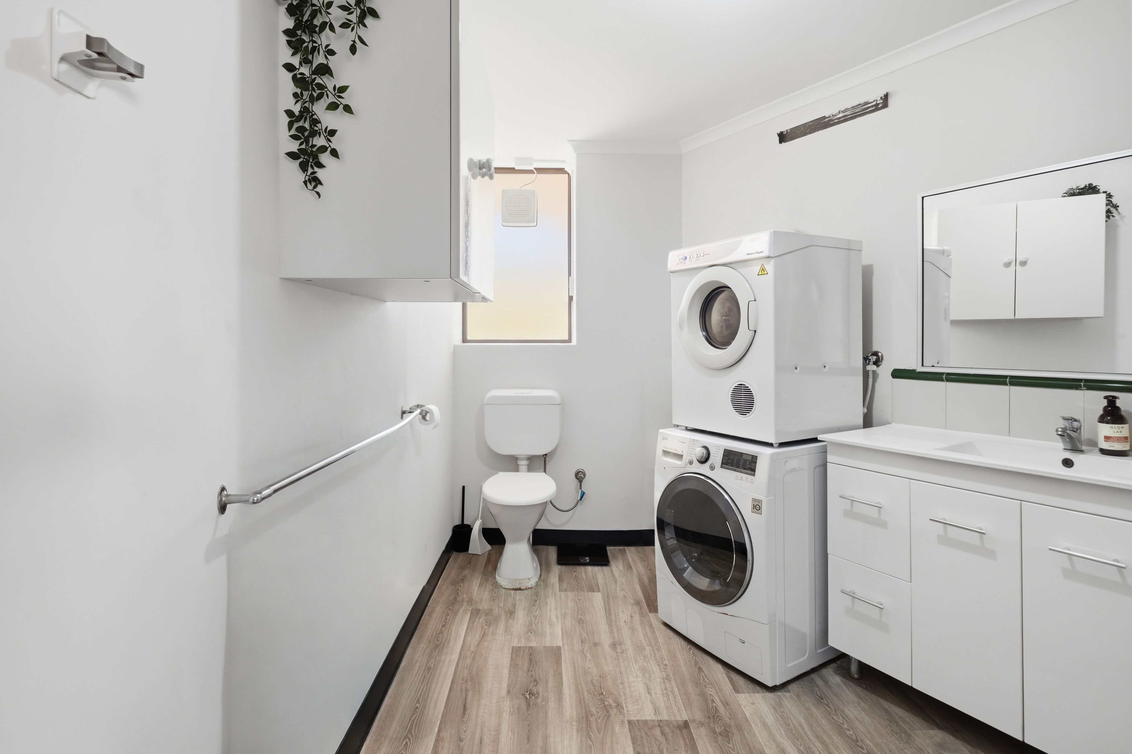 109/54 Nannine Place — photo 6 of 18