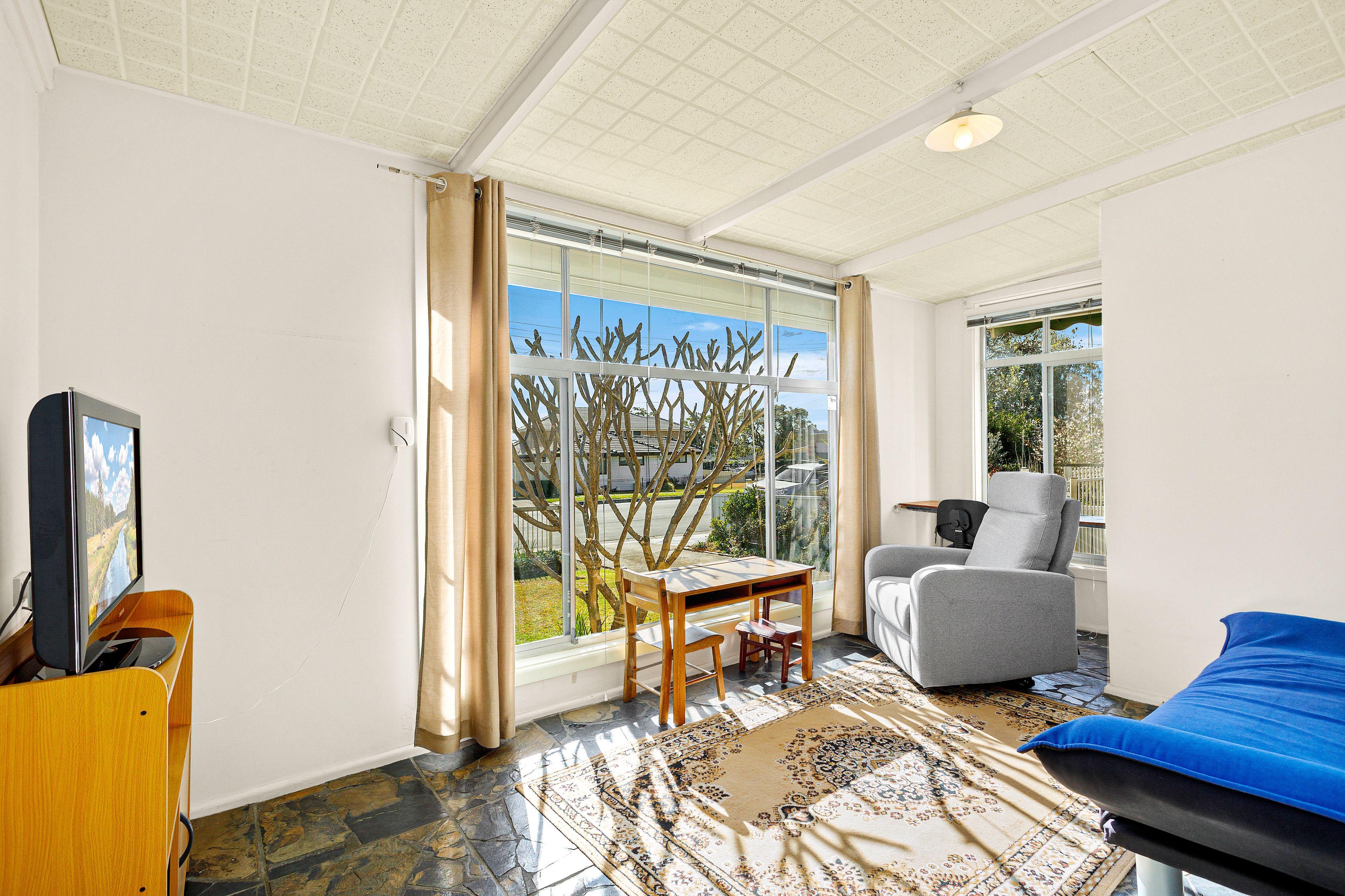 17 Kingston Street, Oak Flats, NSW 2529