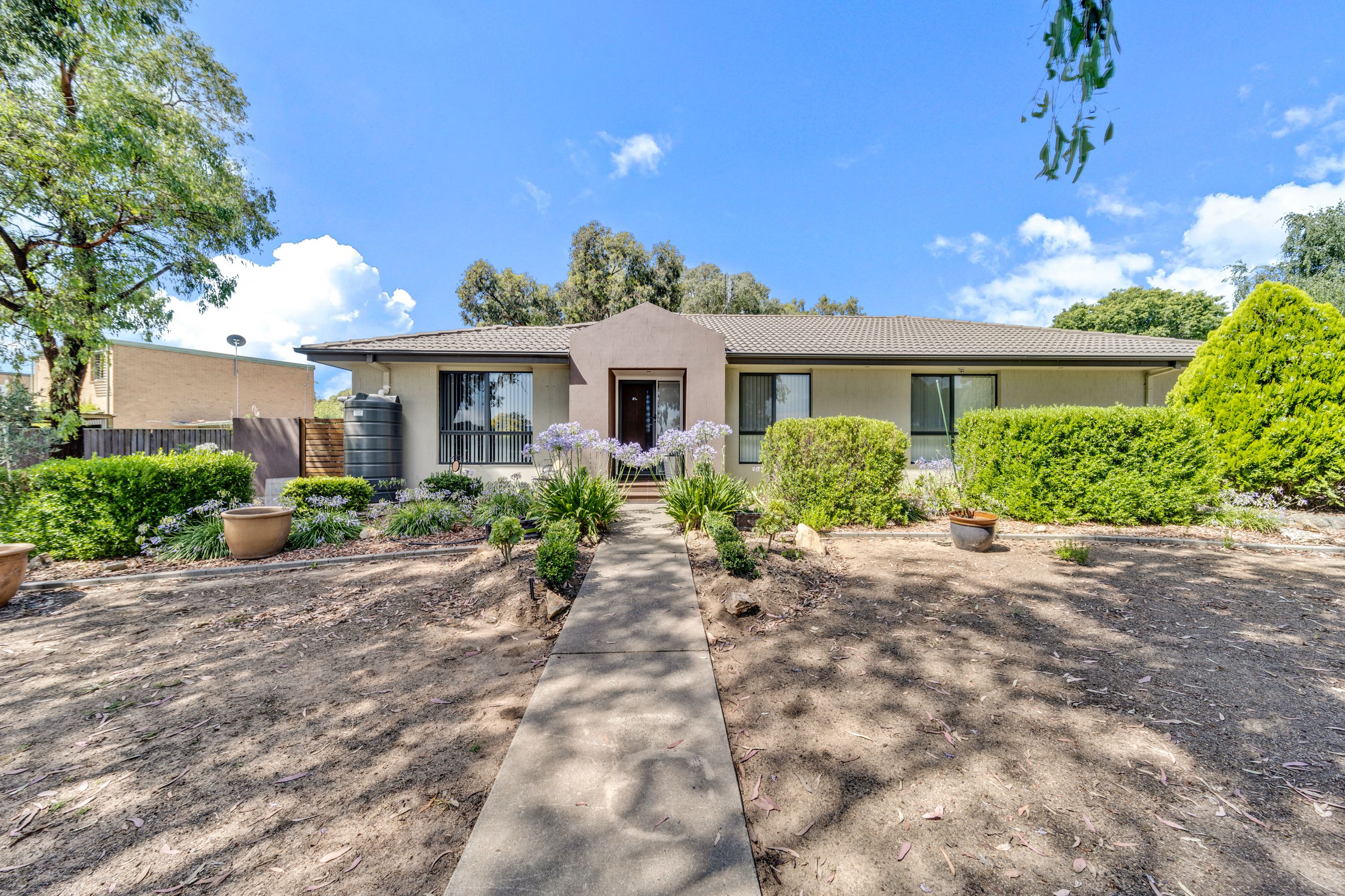 21A Langdon Avenue, Wanniassa, ACT 2903