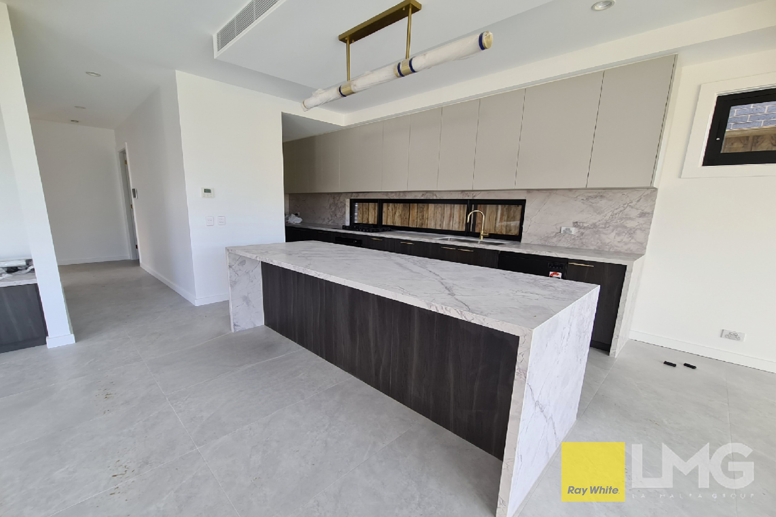 51B Regent Street, Regents Park, NSW 2143