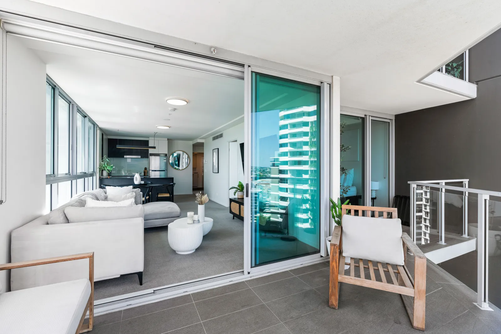 1811/30 Festival Place, Newstead