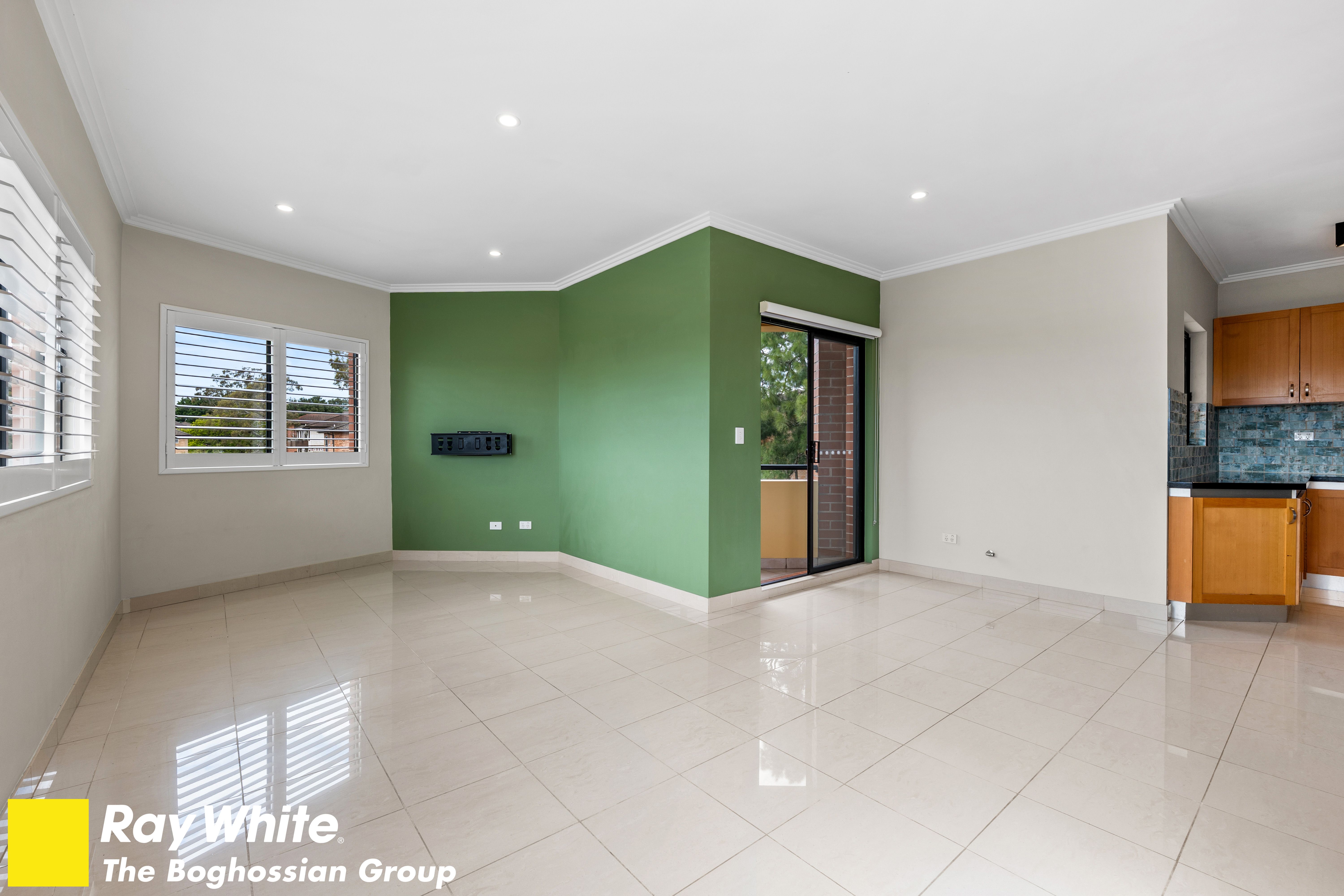 6/568 Forest Road — photo 4 of 15