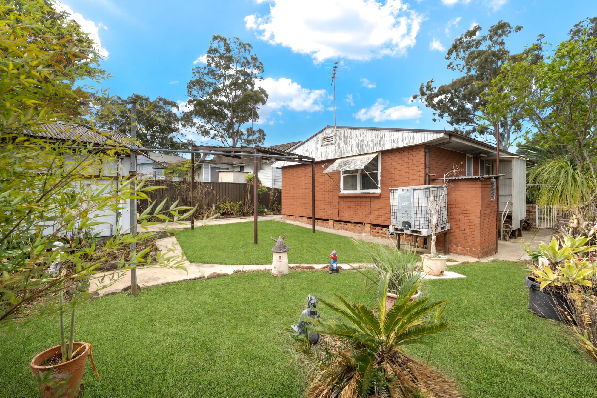 21 Blamey Street — photo 10 of 15