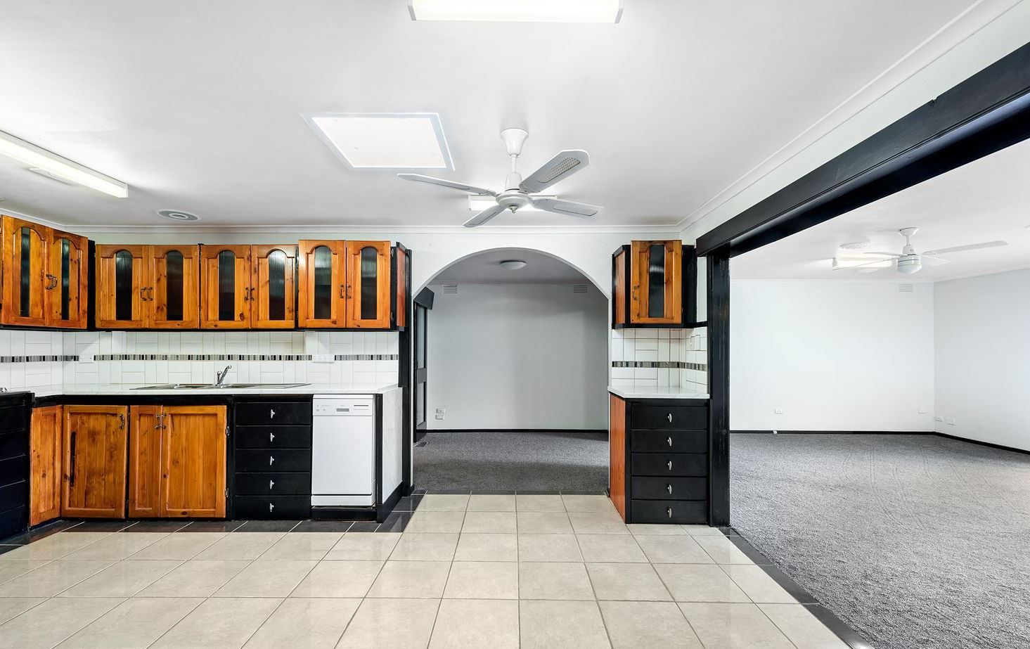 205 Eastbourne Road, Rosebud, VIC 3939