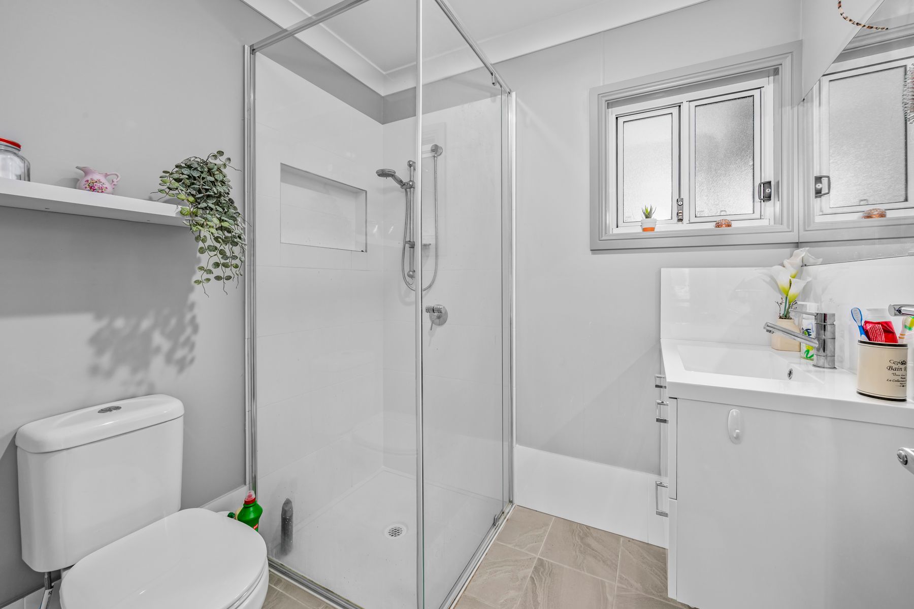 6 Peebles Street — photo 12 of 25