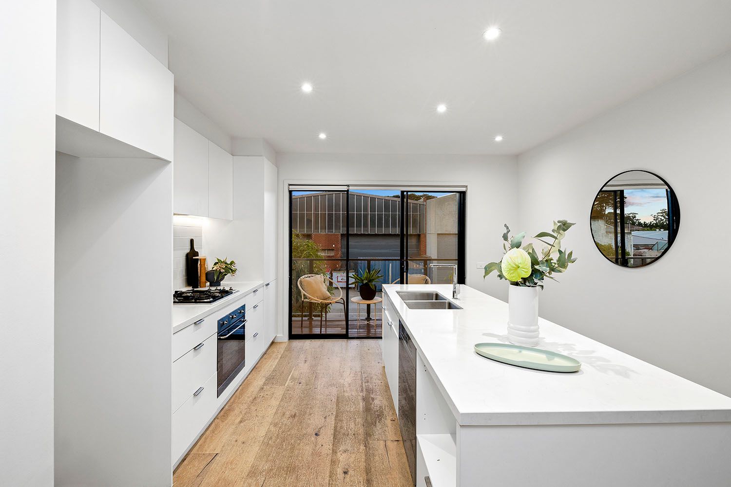 33 Charlton Avenue, Cheltenham, VIC 3192