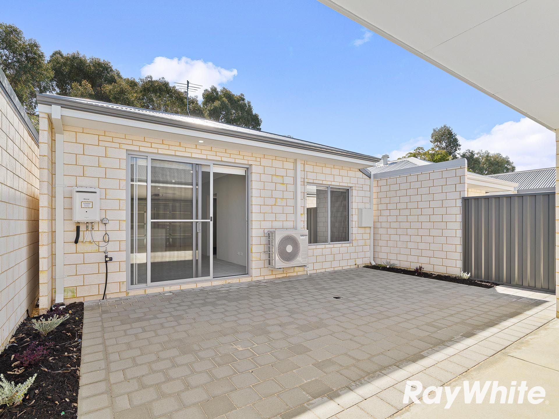 21 Ironstone Lane — photo 12 of 13