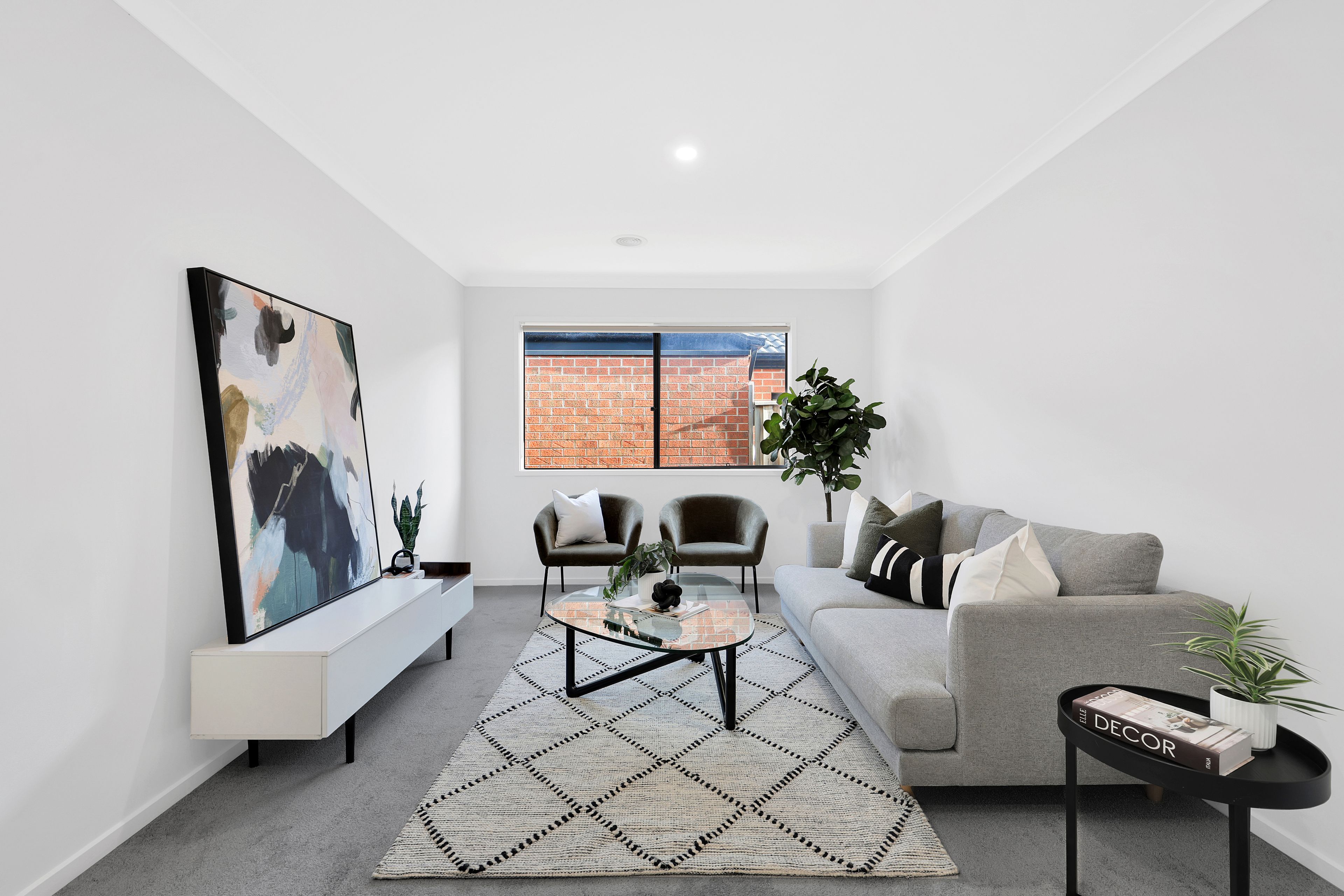 16 Adelaide Circuit, Donnybrook, VIC 3064