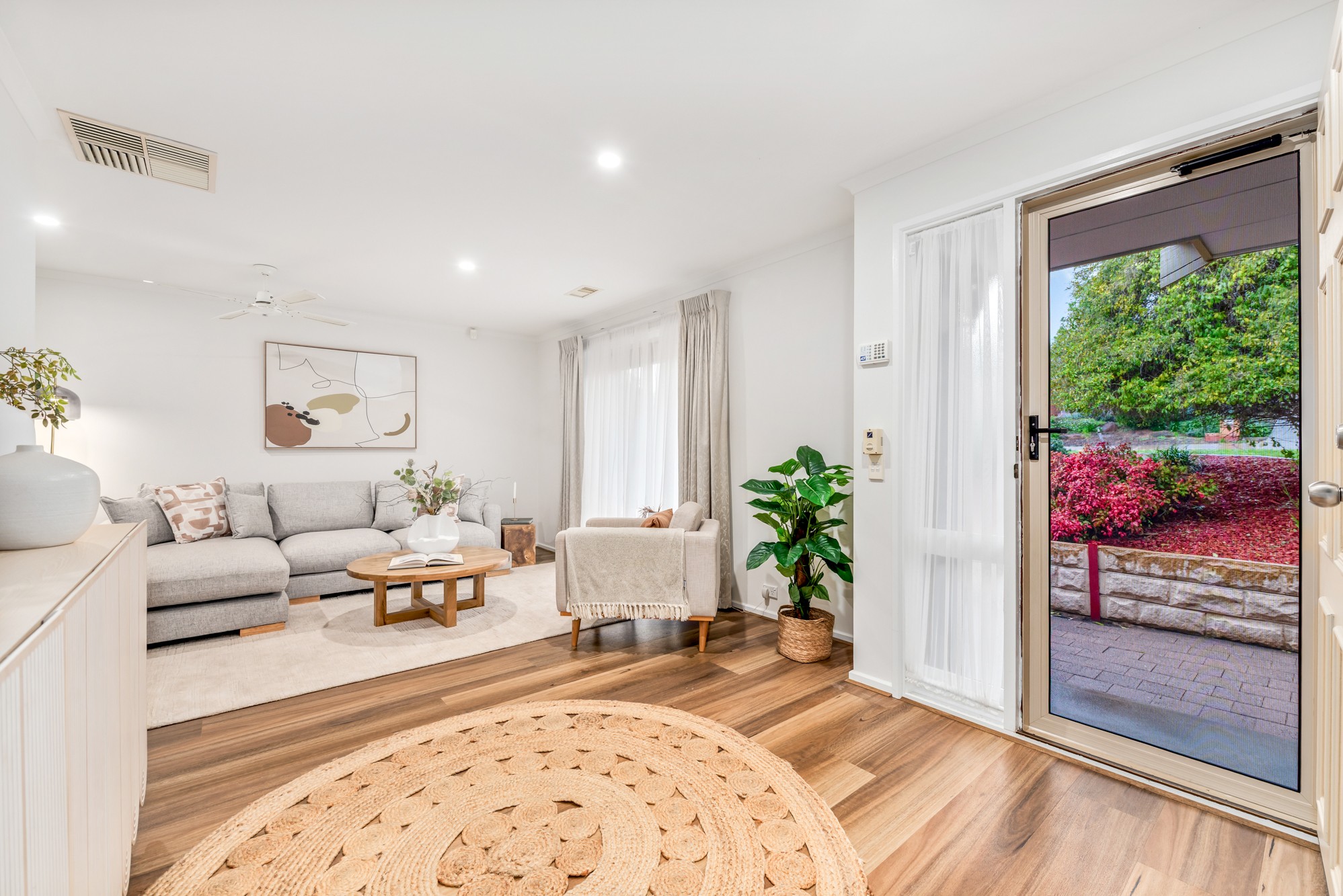 24 Potter Drive, Woodcroft, SA 5162