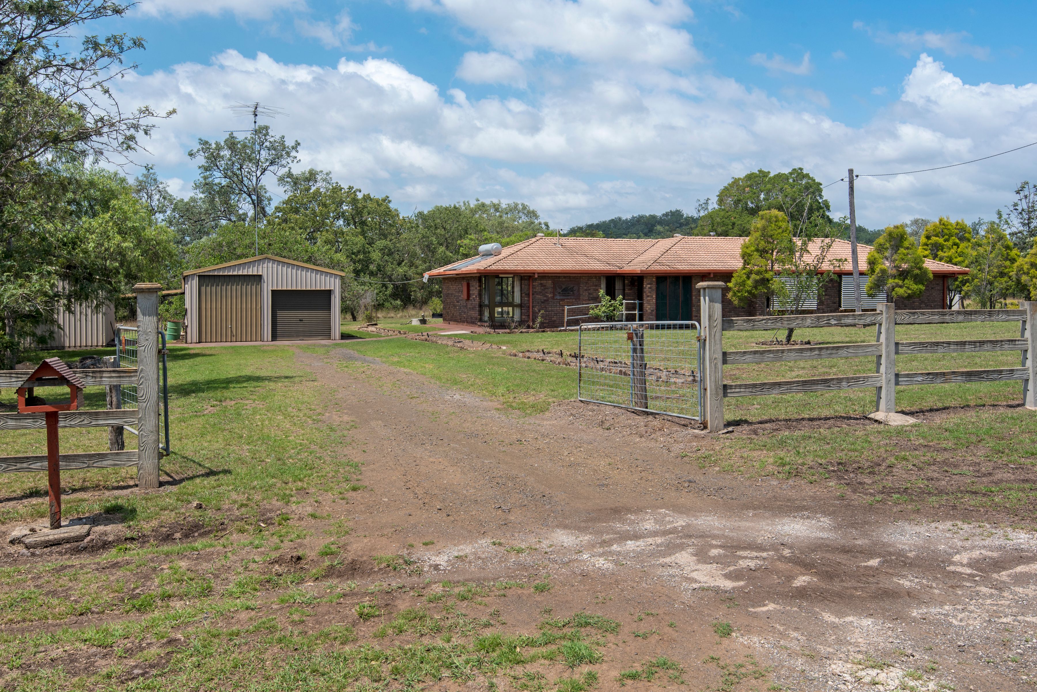 89 Boland Road, Southbrook, QLD 4363