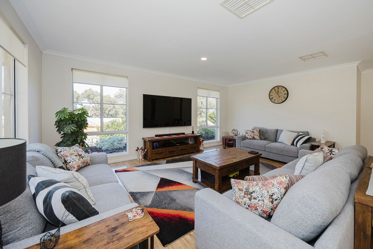 19 Cinnamon Meander — photo 14 of 30