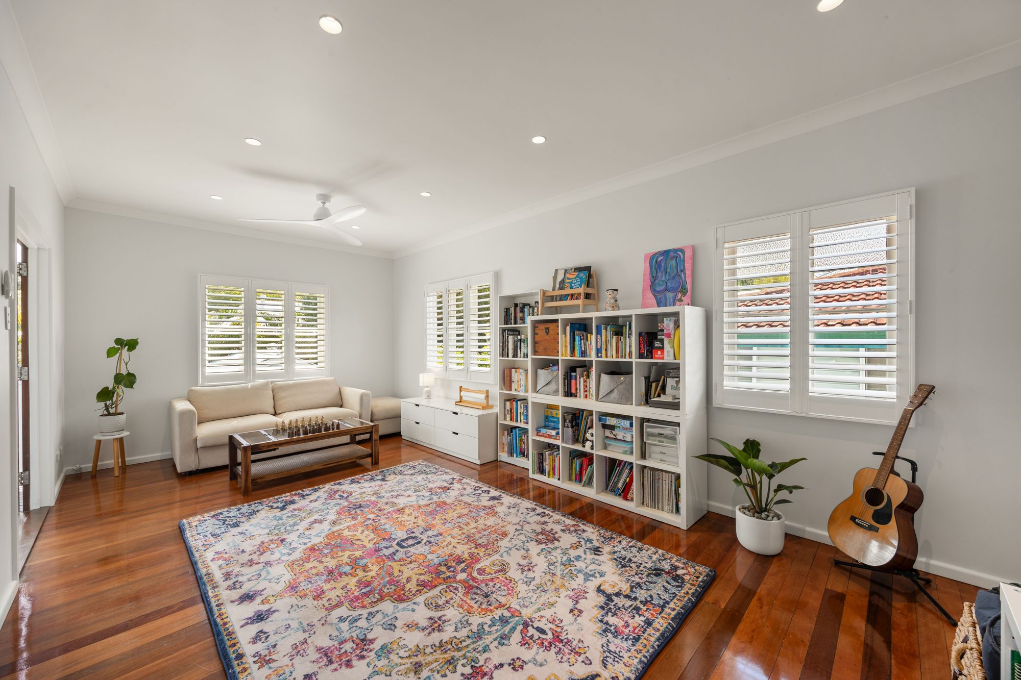 29 Essex Road — photo 6 of 17
