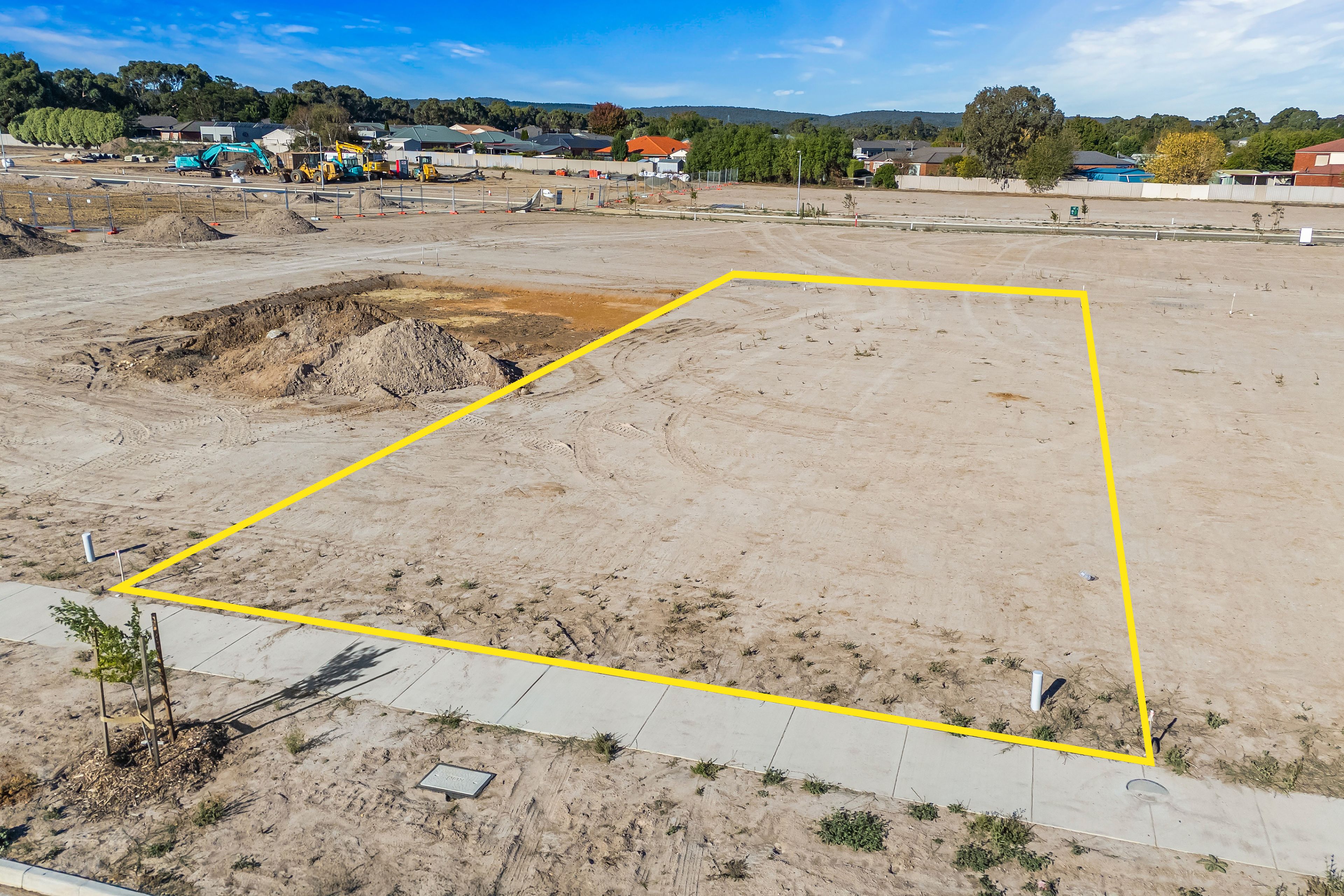 51 Divot Circuit, Invermay Park, VIC 3350