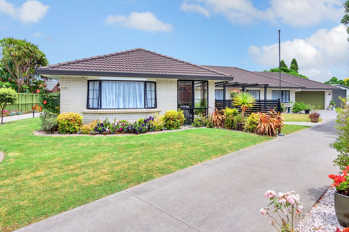 17 Len Garlick Place, Pahurehure, Papakura