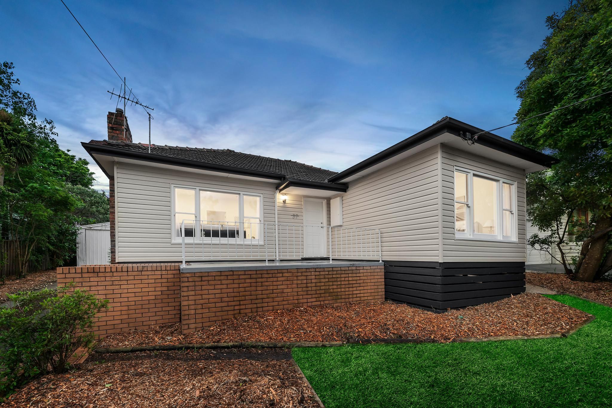 37 Alexandra Road, Ringwood East, VIC 3135