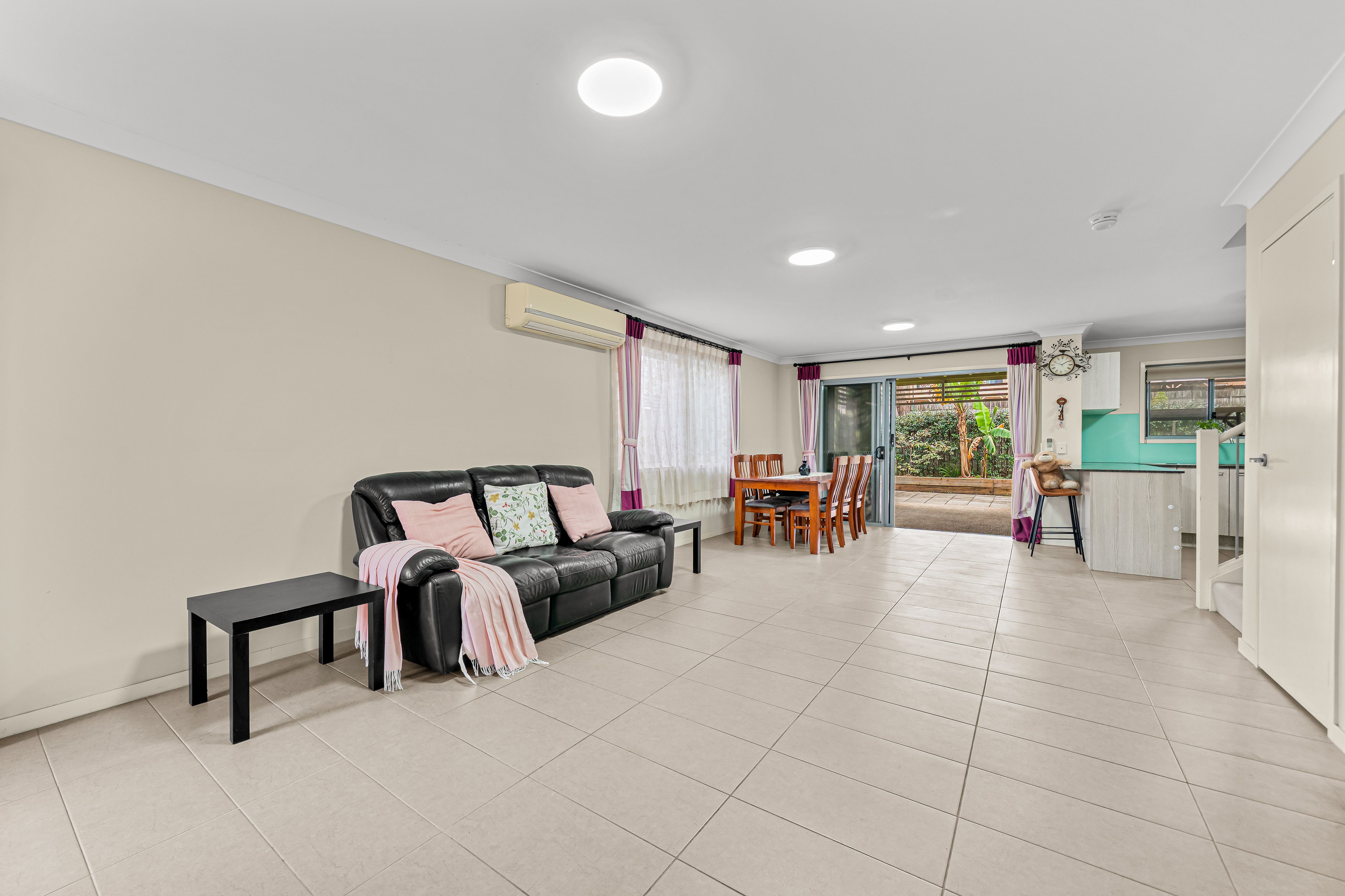 22/40 Lakefield Place — photo 4 of 30