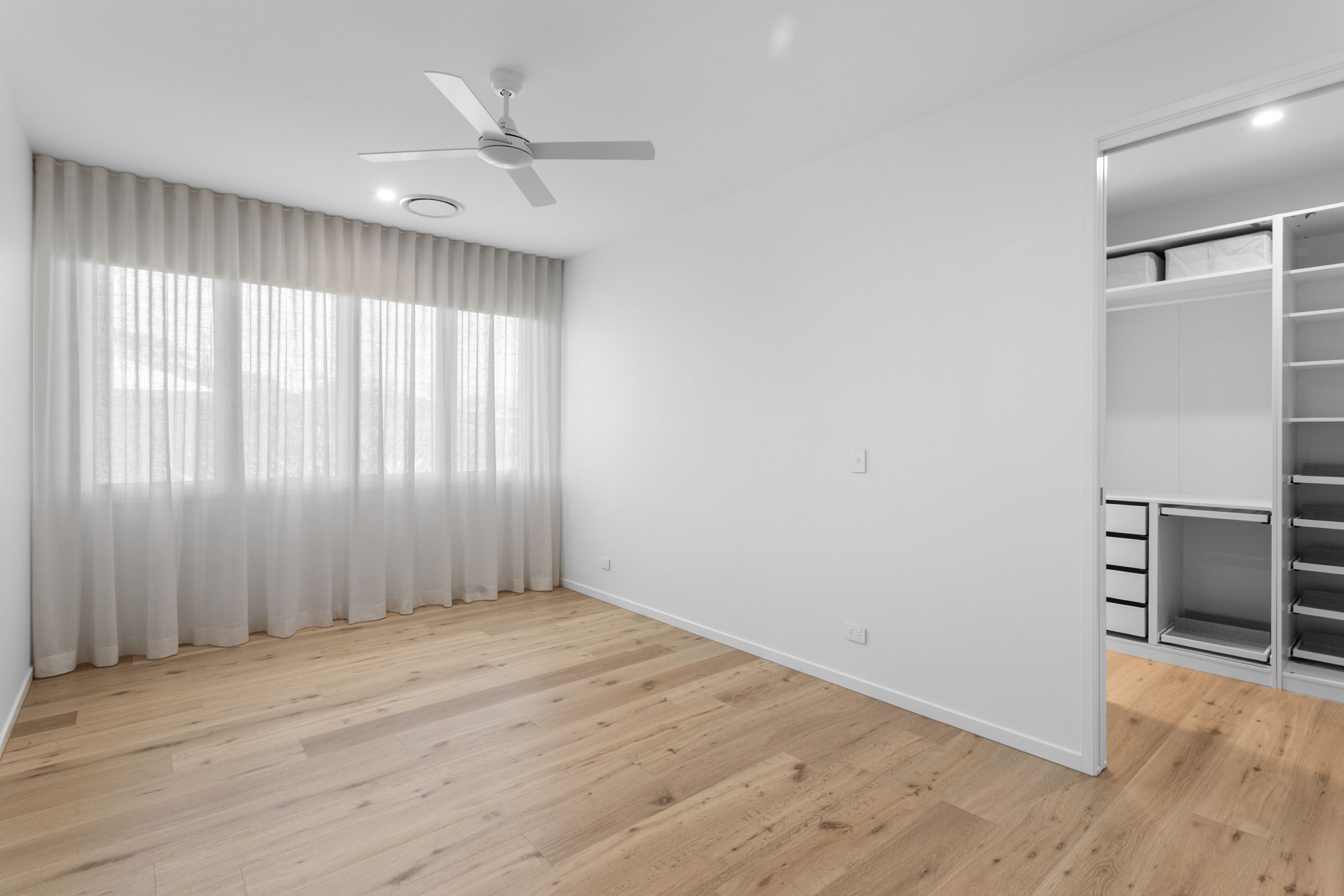 3/2-4 Collins Street — photo 10 of 17