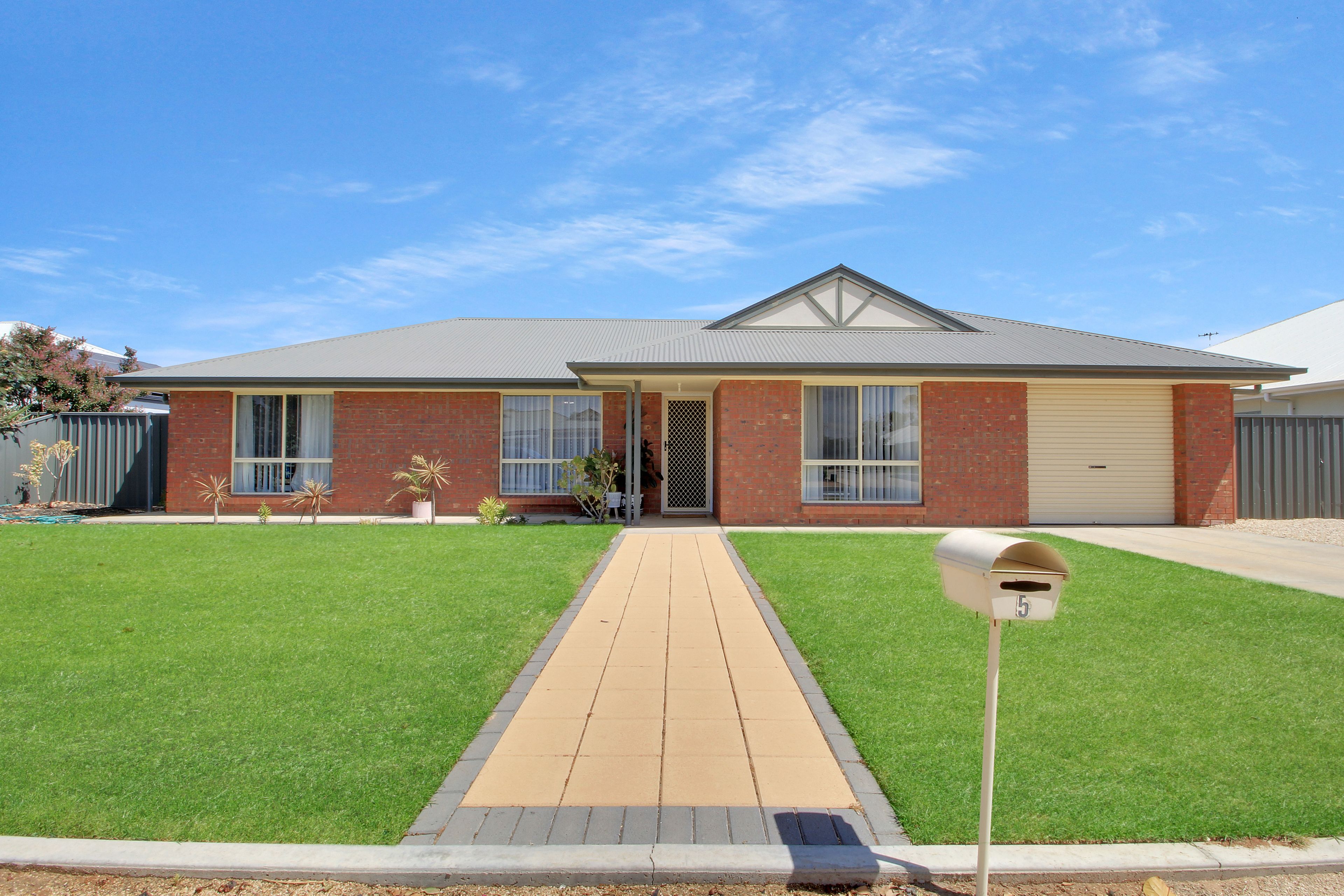 5 Scarborough Court, Renmark SA 5341
