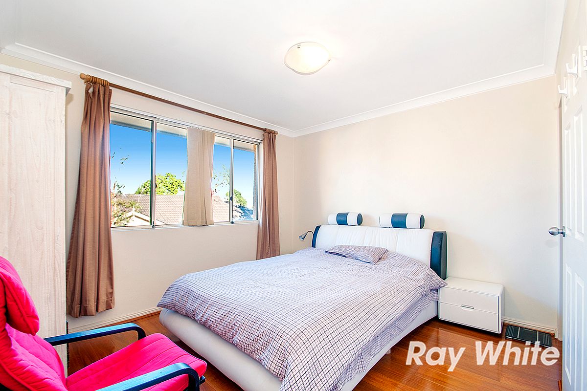 18/1 Cheriton Avenue, Castle Hill, NSW 2154