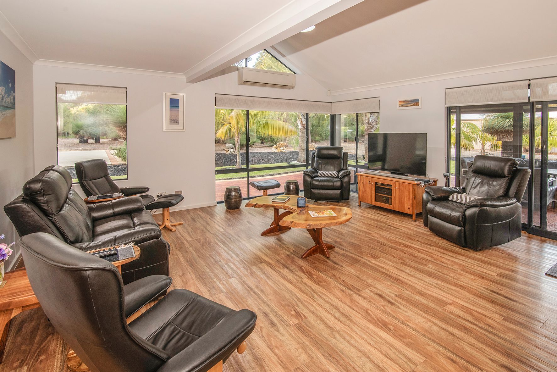 9 Moondah Close — photo 3 of 25