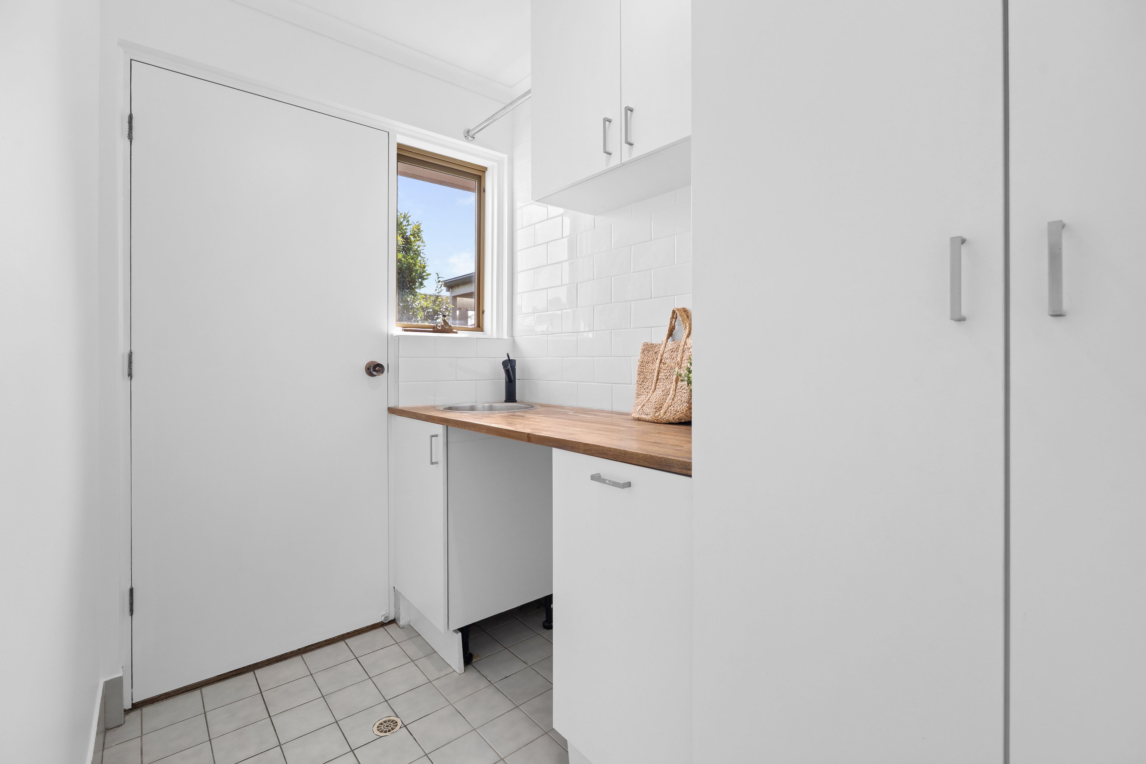 2 Walker Avenue — photo 14 of 19