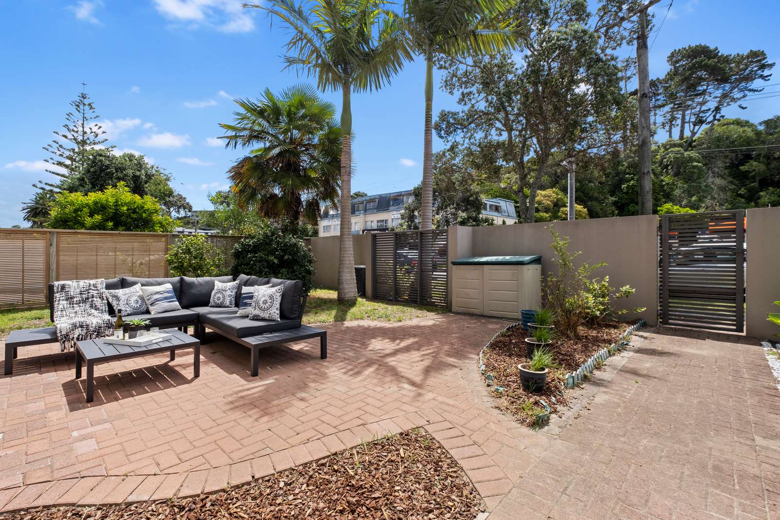 A 3/30 Bute Road, Browns Bay, North Shore City Real Estate Ray