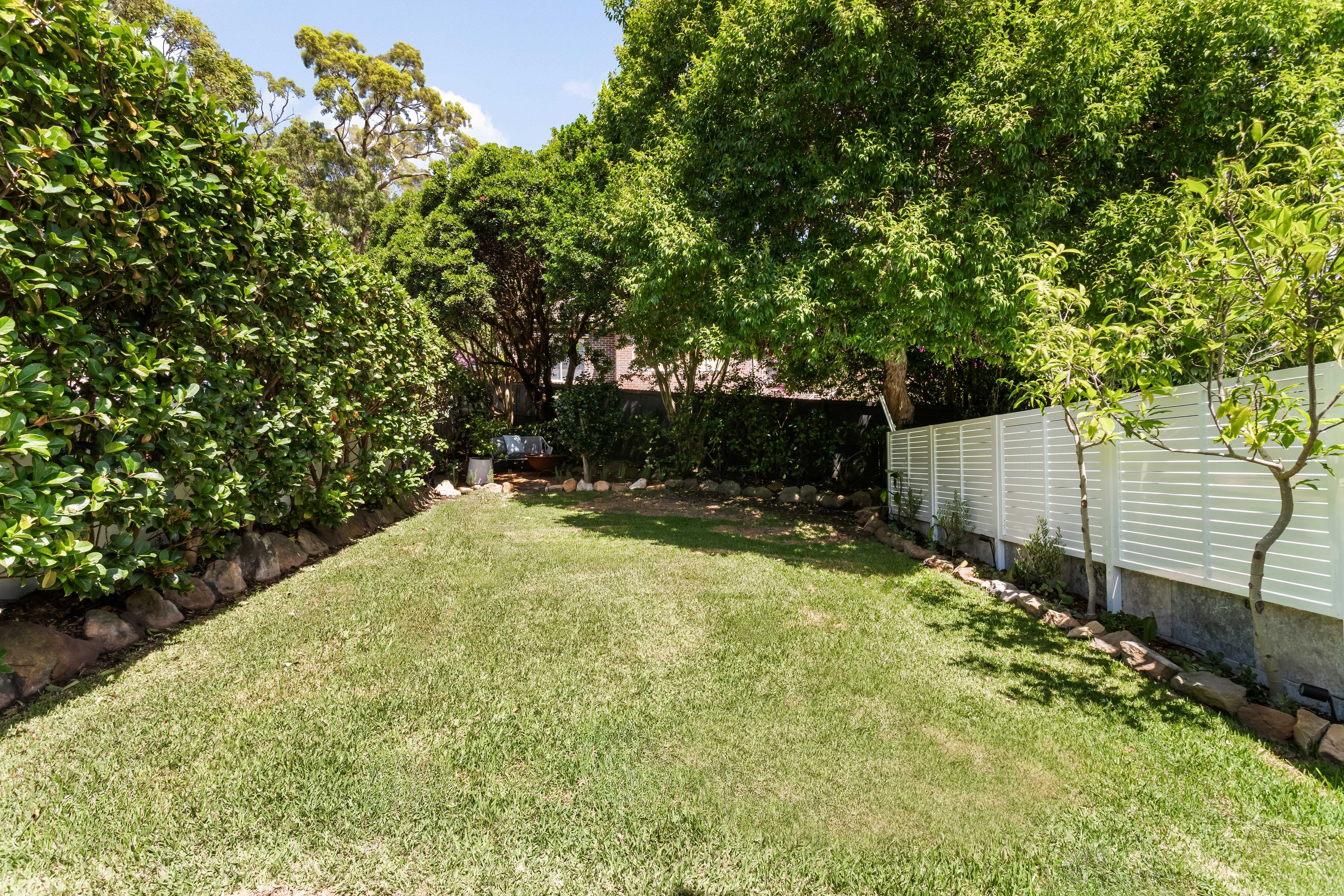 28 Mulbring Street — photo 22 of 25