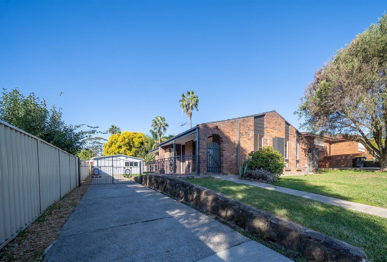 2 Ravenglass Place, Cranebrook, NSW 2749