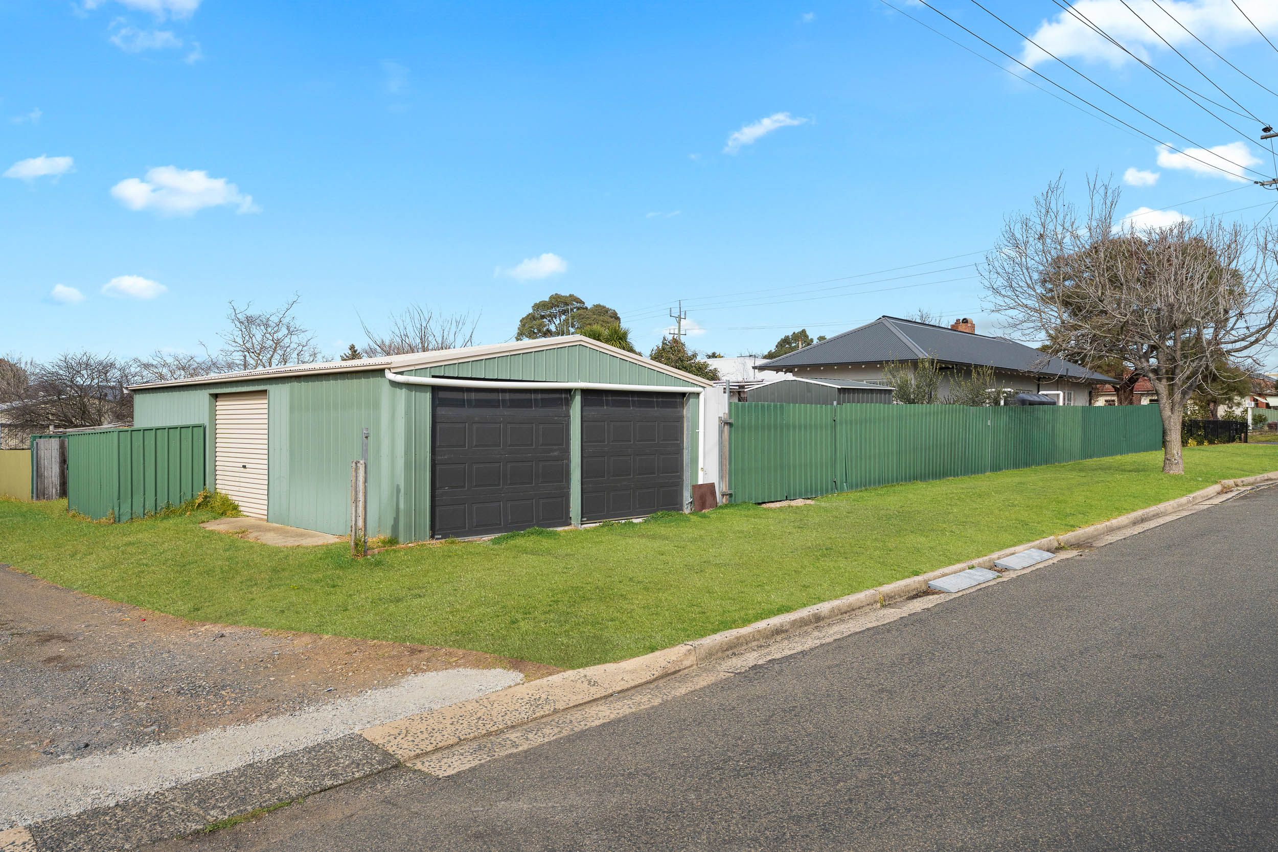 131 Kinghorne Street — photo 16 of 19