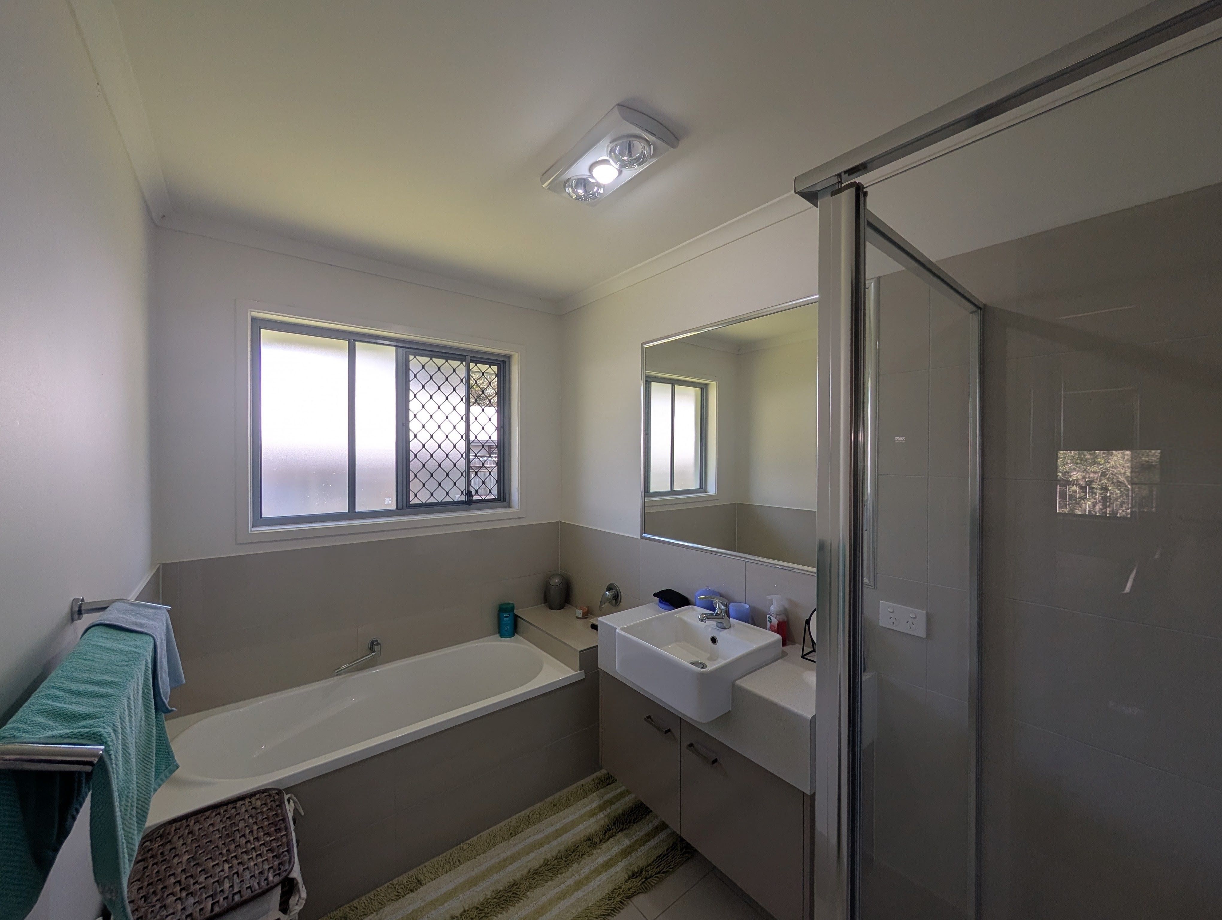 Unit 1/9 Bilenda Close — photo 5 of 7