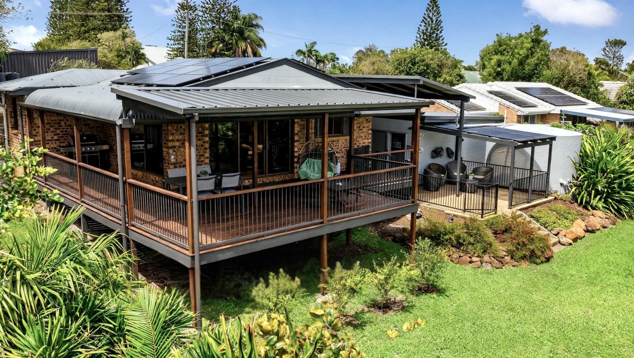 15 Pandanus Crescent — photo 4 of 30