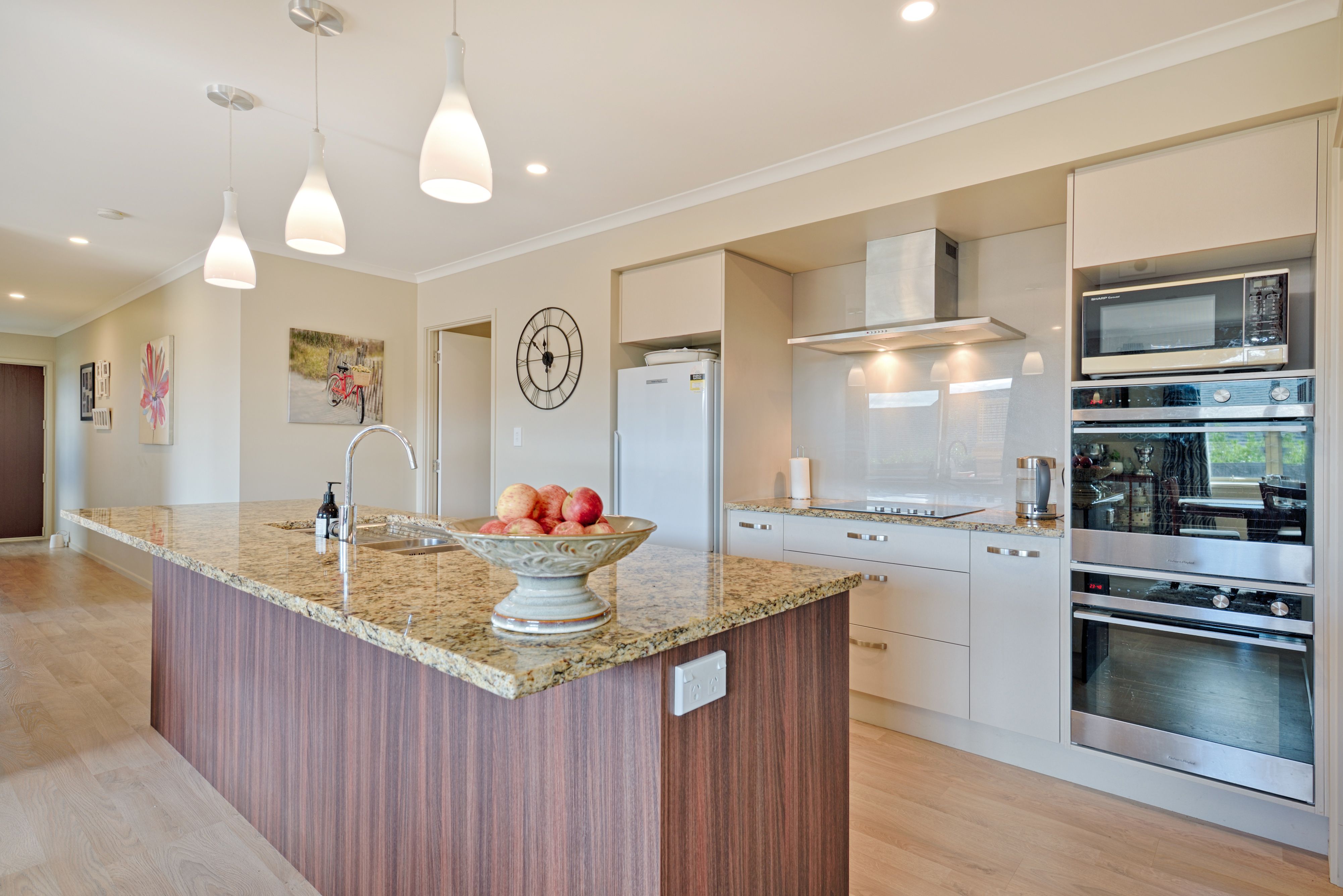 7 Eastview Crescent, Stanmore Bay, Rodney