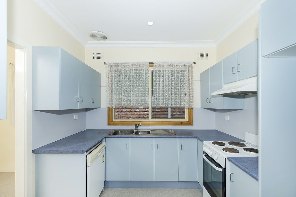 56 Amelia Street, Carey Bay, NSW 2283