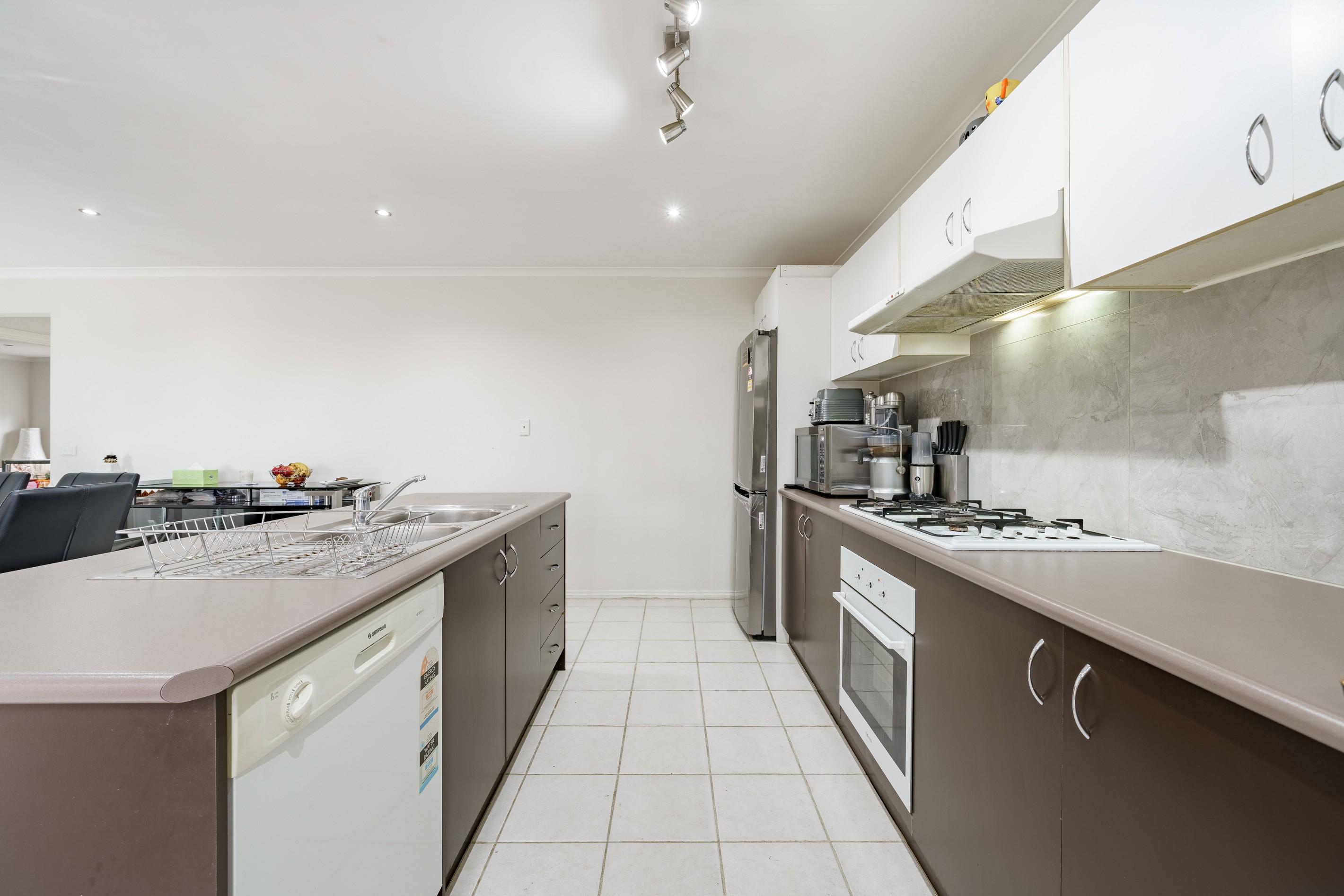 33 Honey Myrtle Way, Cranbourne, VIC 3977