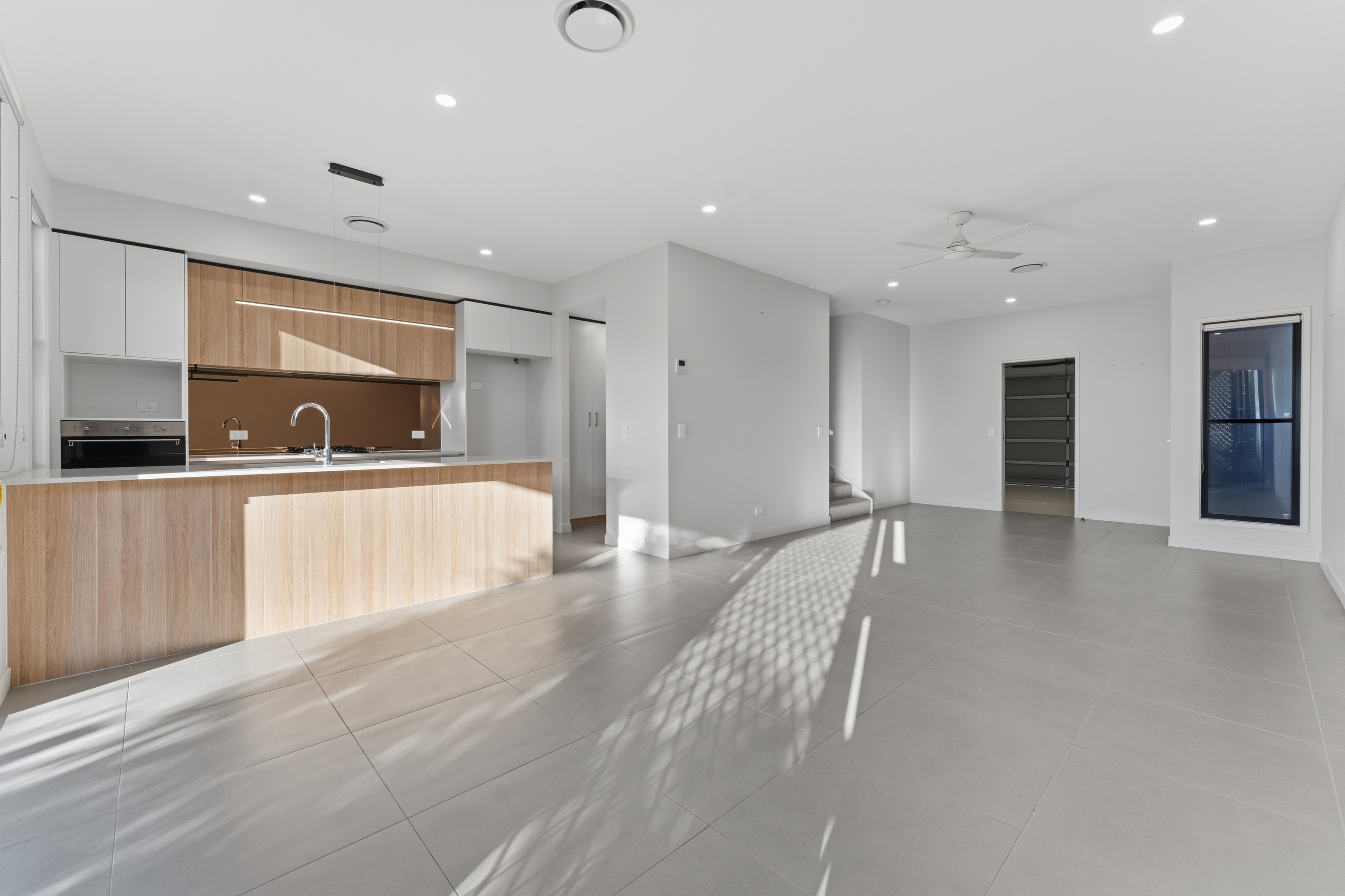 22/1 Lake Serenity Boulevard, Helensvale, QLD 4212