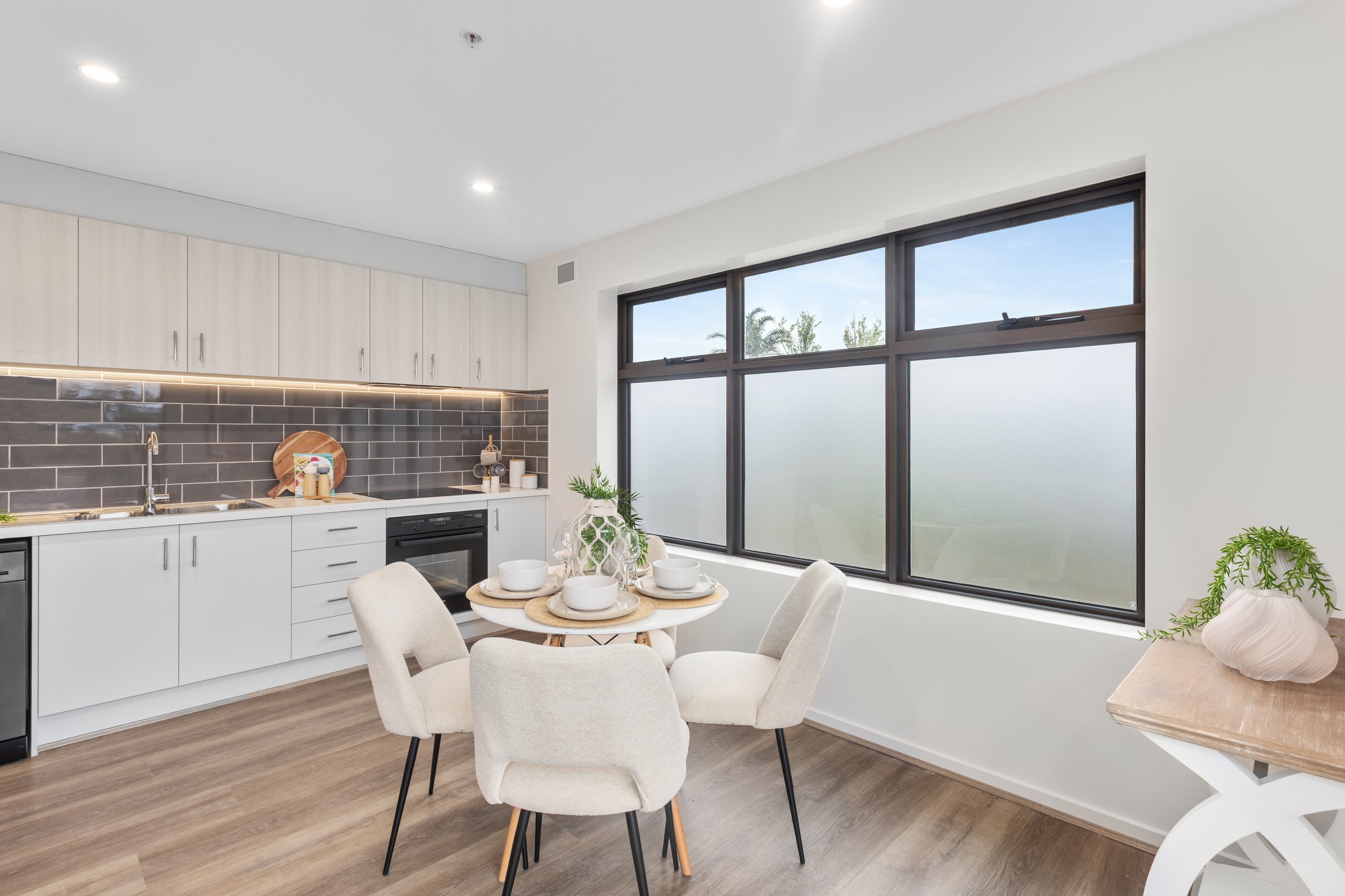 201/22 Sheridan Avenue, Frankston, VIC 3199