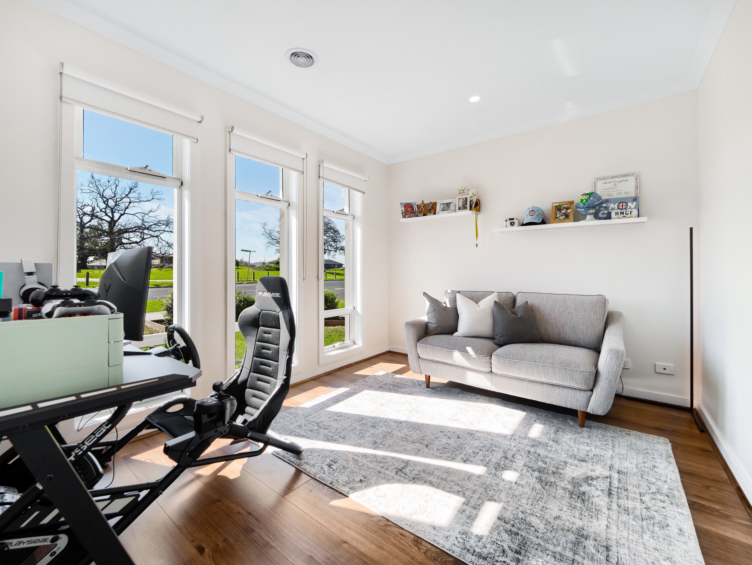 151 Elmslie Drive, Cranbourne East, VIC 3977