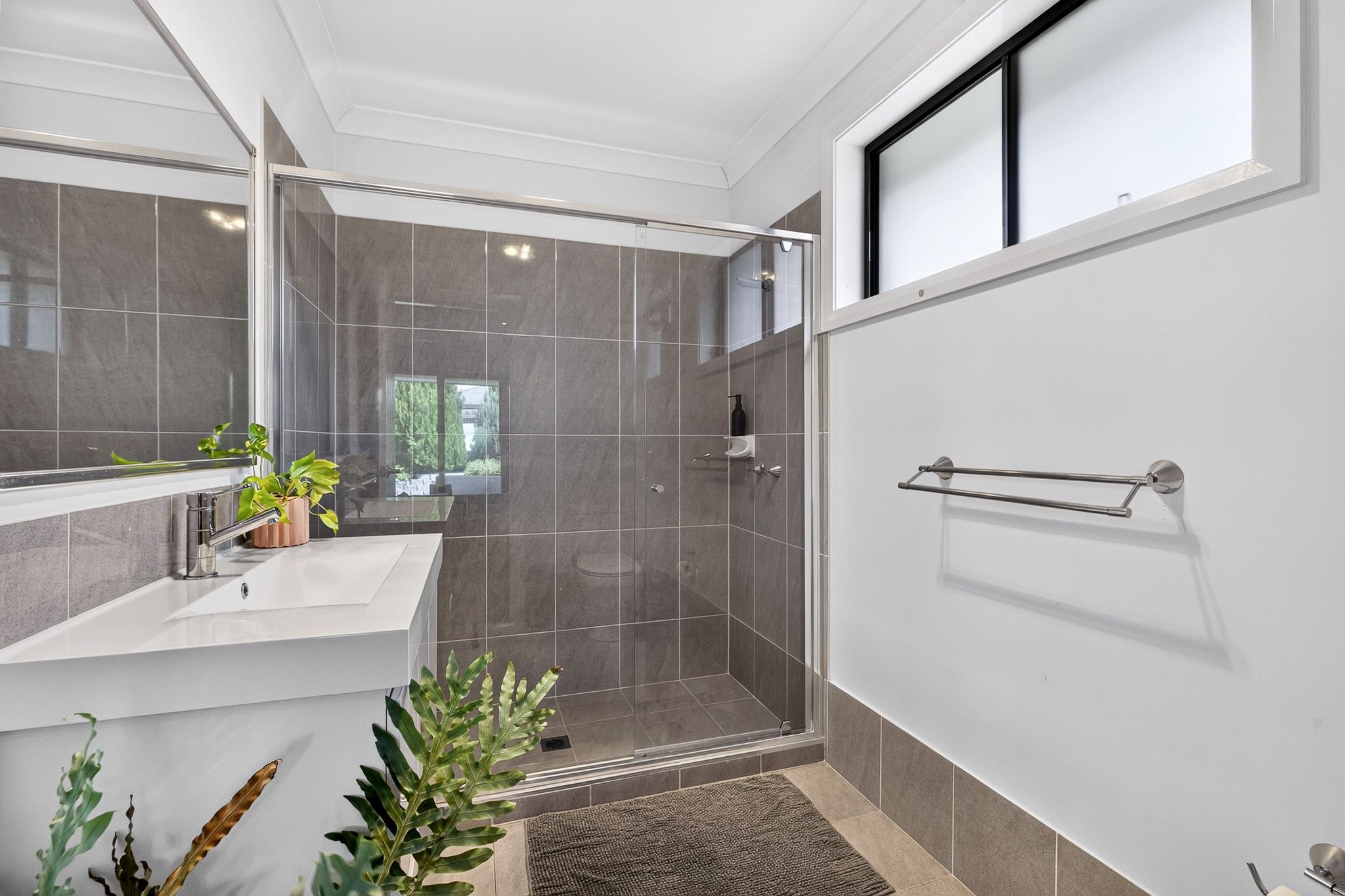 7 Cumberland Road — photo 9 of 15