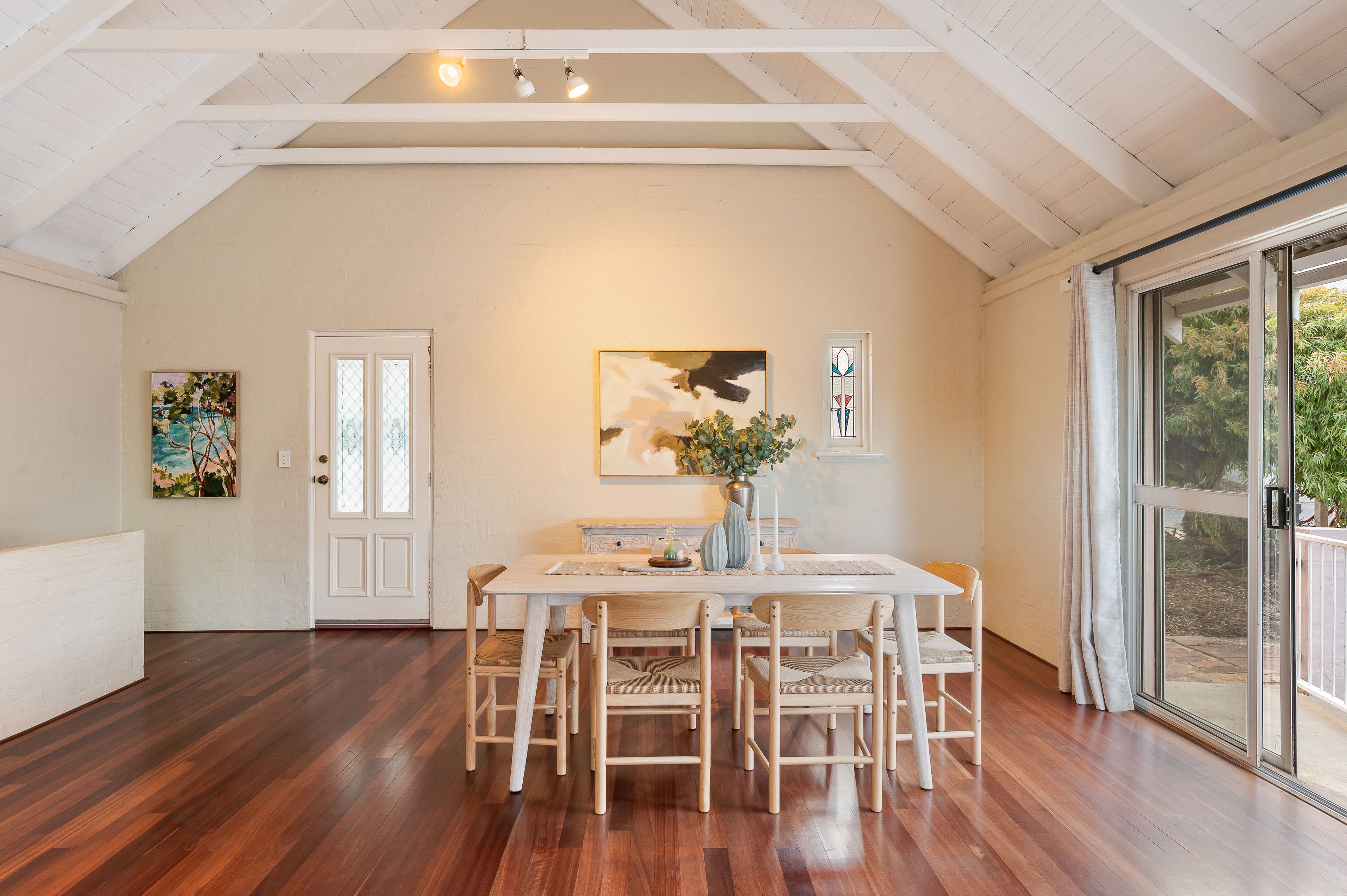 21 Bolton Place — photo 3 of 19