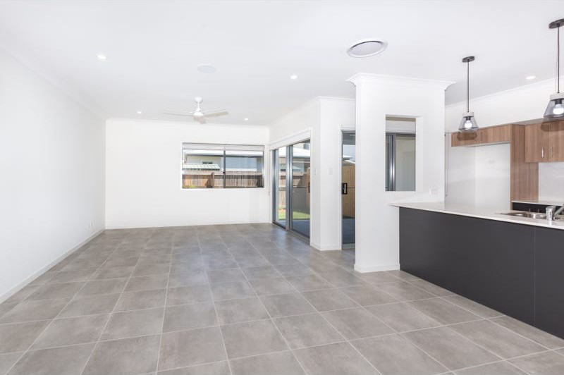 27 Solo Street, Newport, QLD 4020