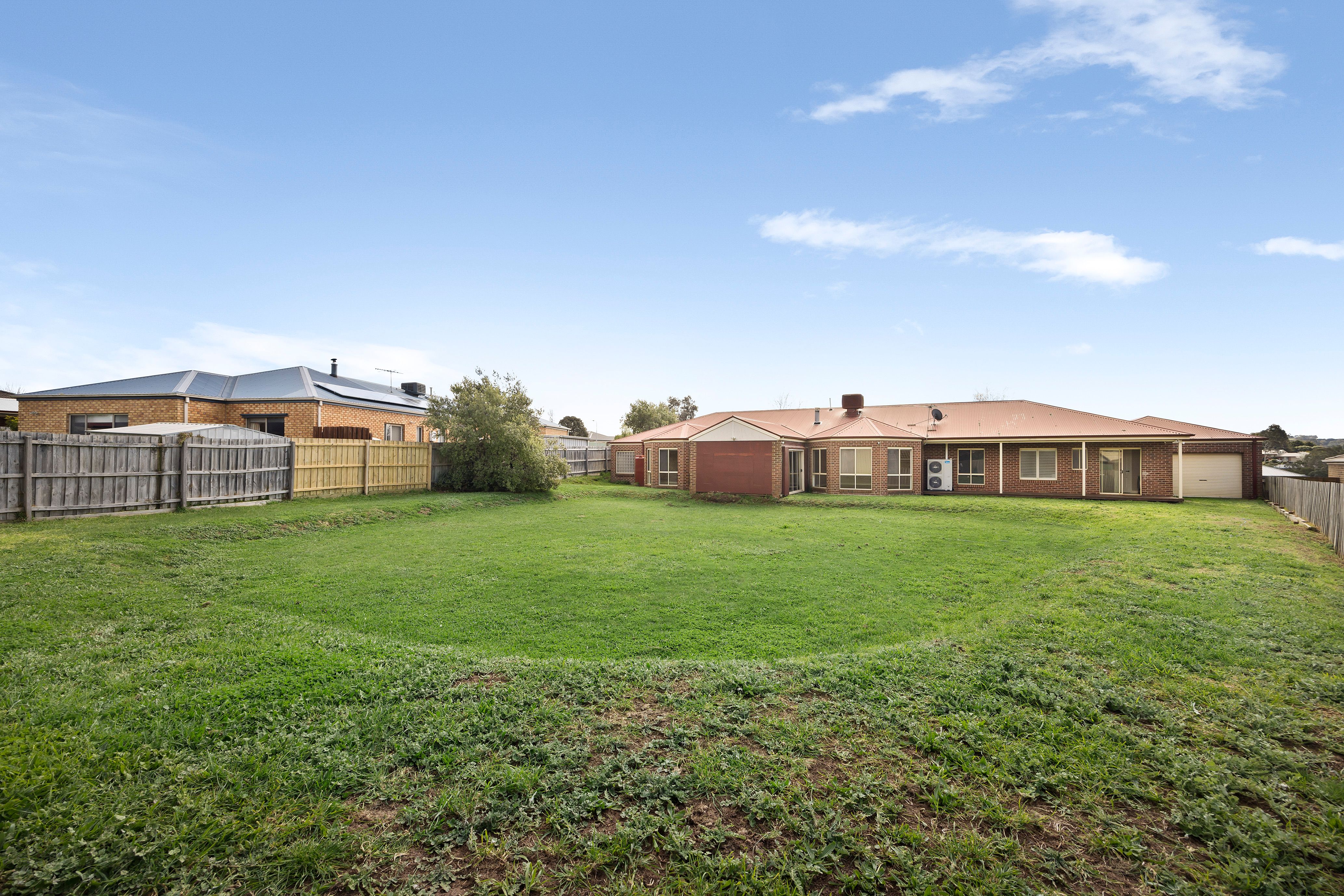 39 Shaw Drive — photo 16 of 20