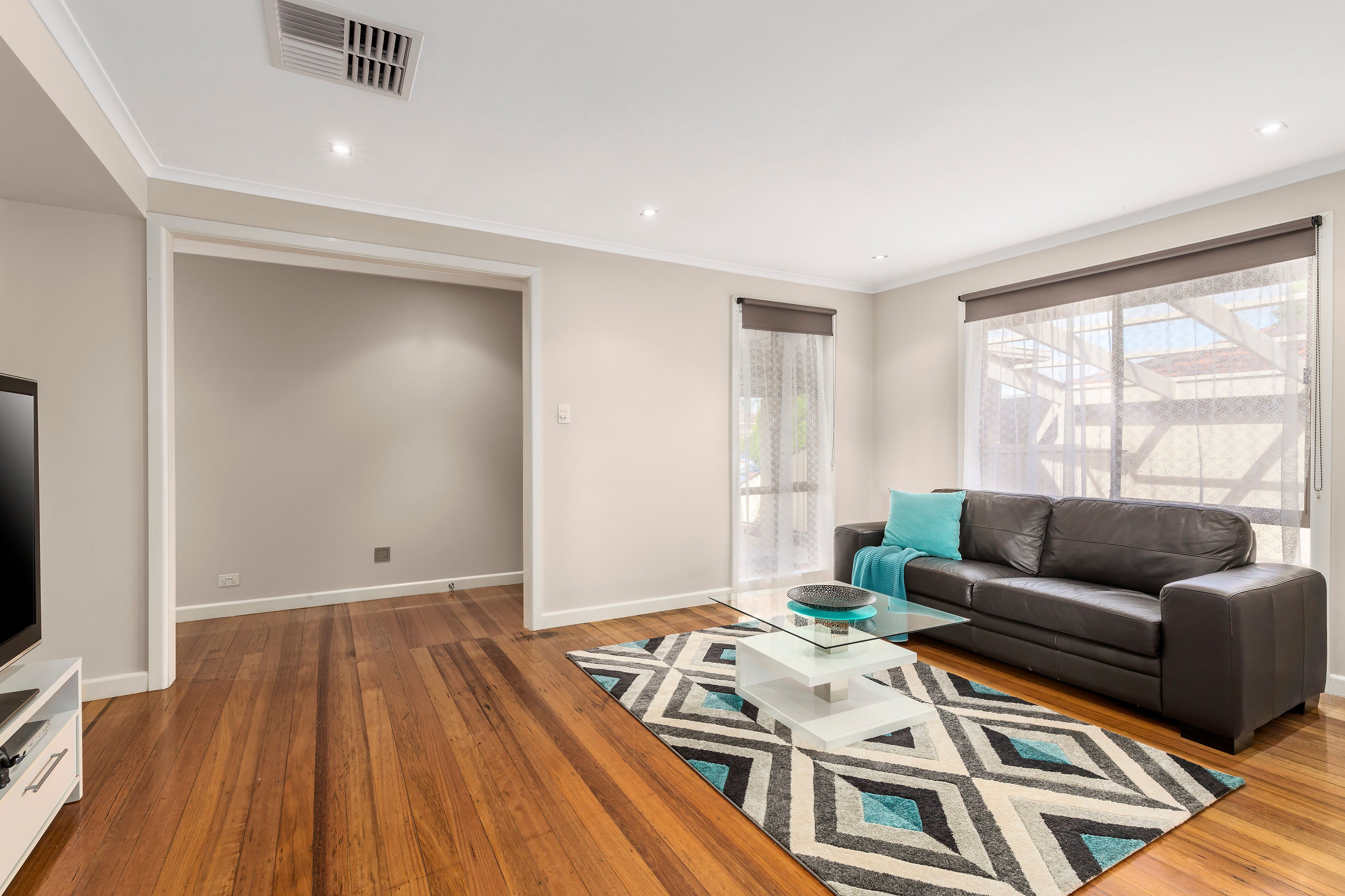 19 Dallas Drive, Lalor, VIC 3075