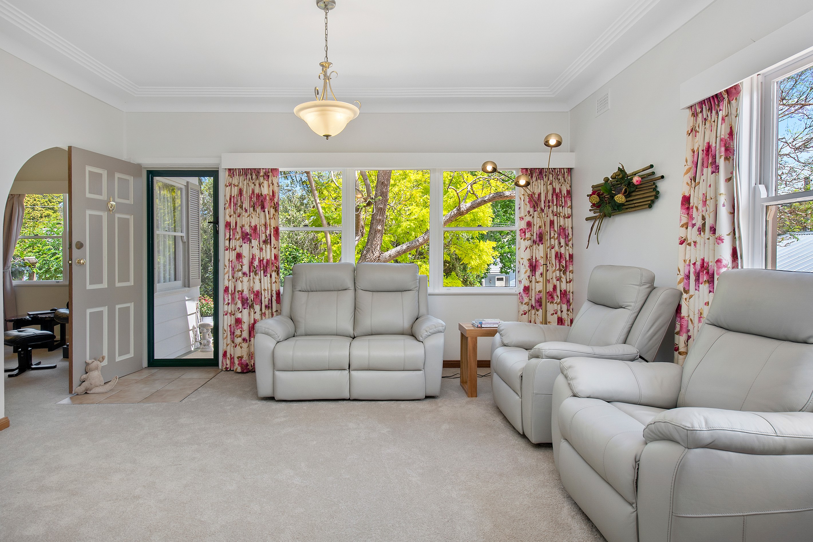 10 Currawong Avenue, Normanhurst, NSW 2076