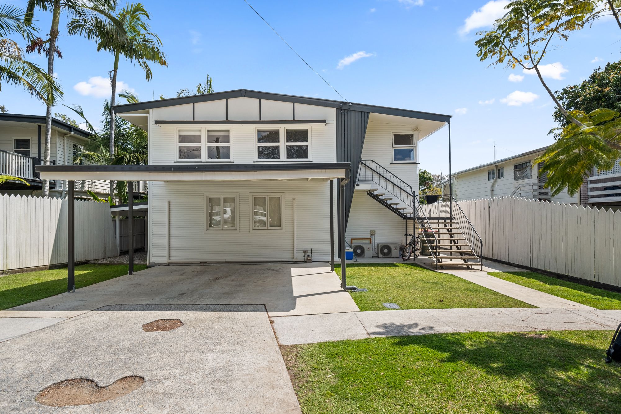 53 Turner Avenue, Fairfield QLD 4103