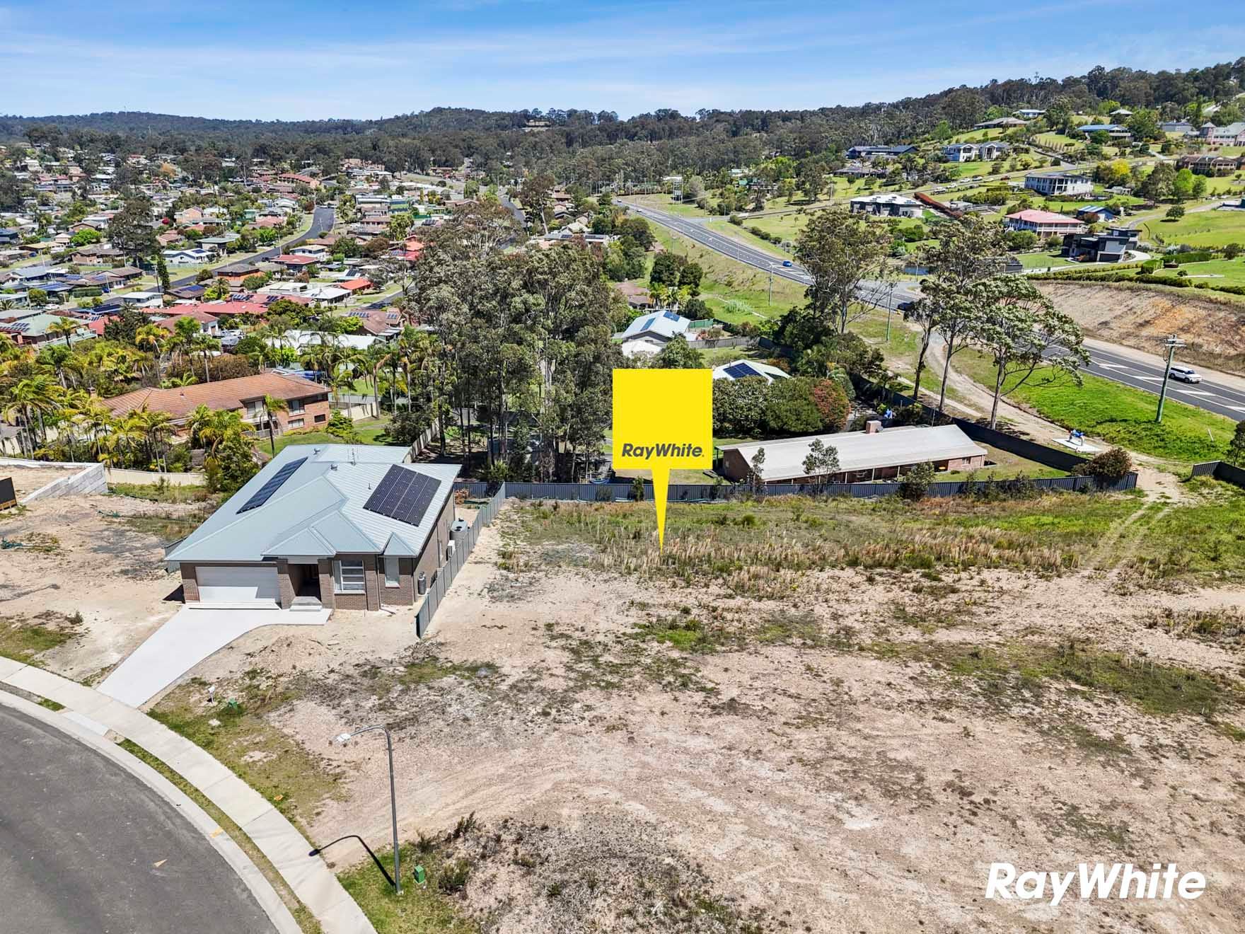 86 Freycinet Drive — photo 10 of 16