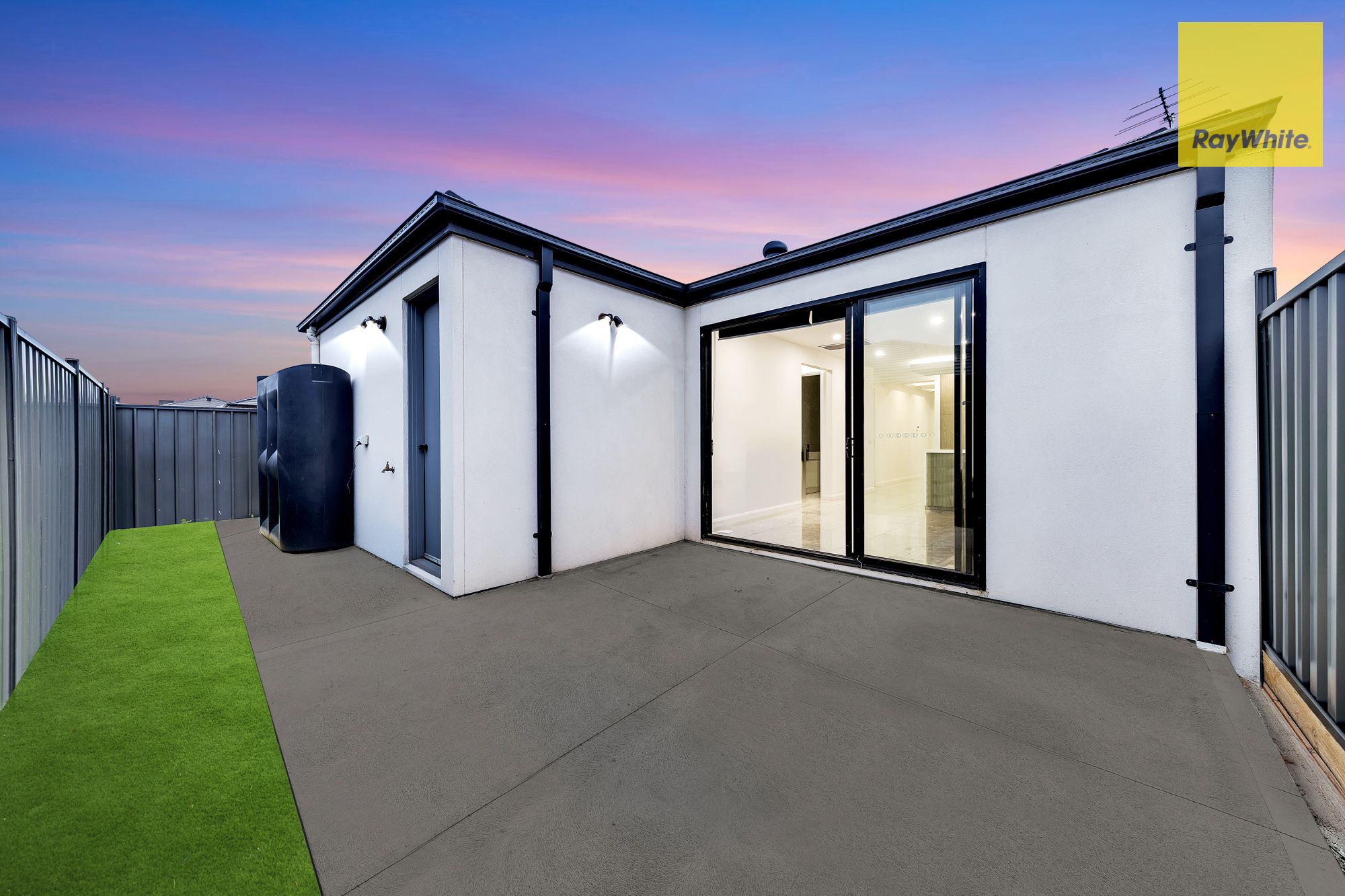 76 Madeira Drive — photo 17 of 21
